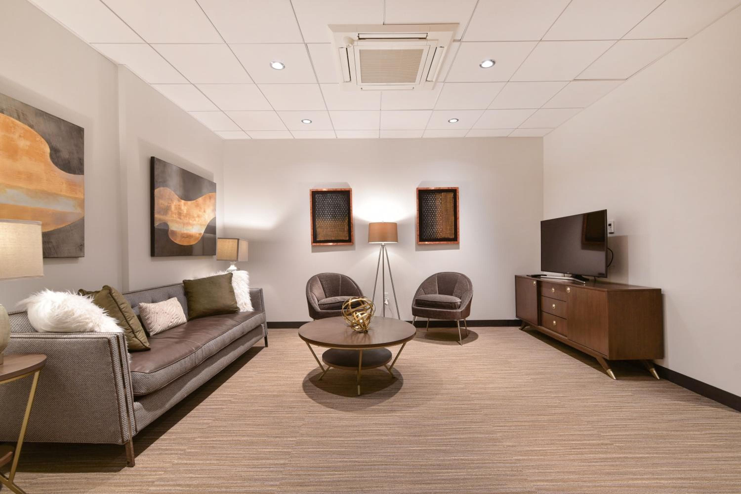 Photograph supplied for Global Luxury Suites Downtown Boston
