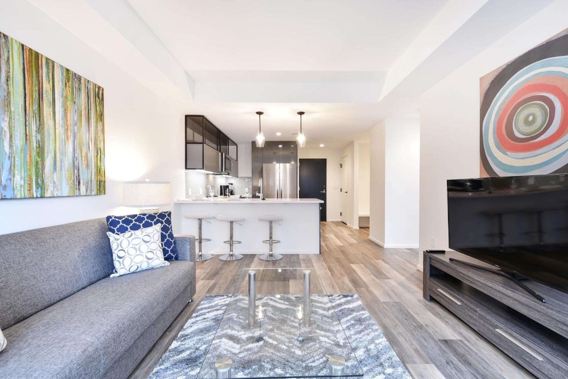 Photograph supplied for Global Luxury Suites in South End