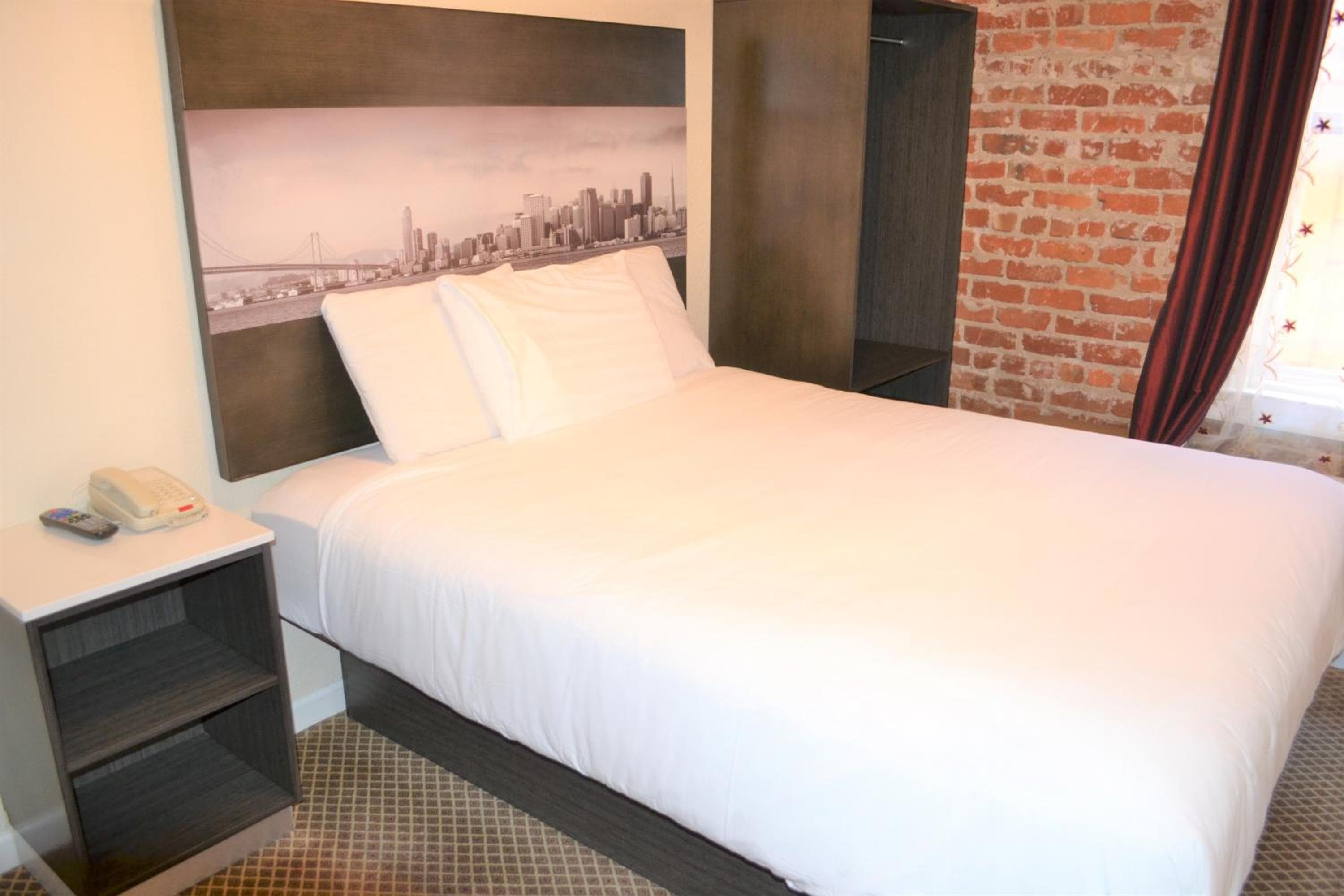 Photograph supplied for Inn on Folsom