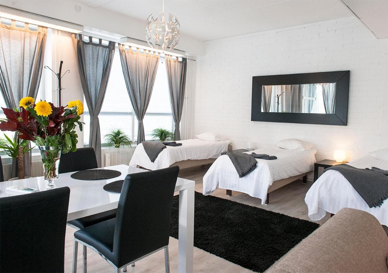 Photograph supplied for Hotelli & Ravintola Martinhovi
