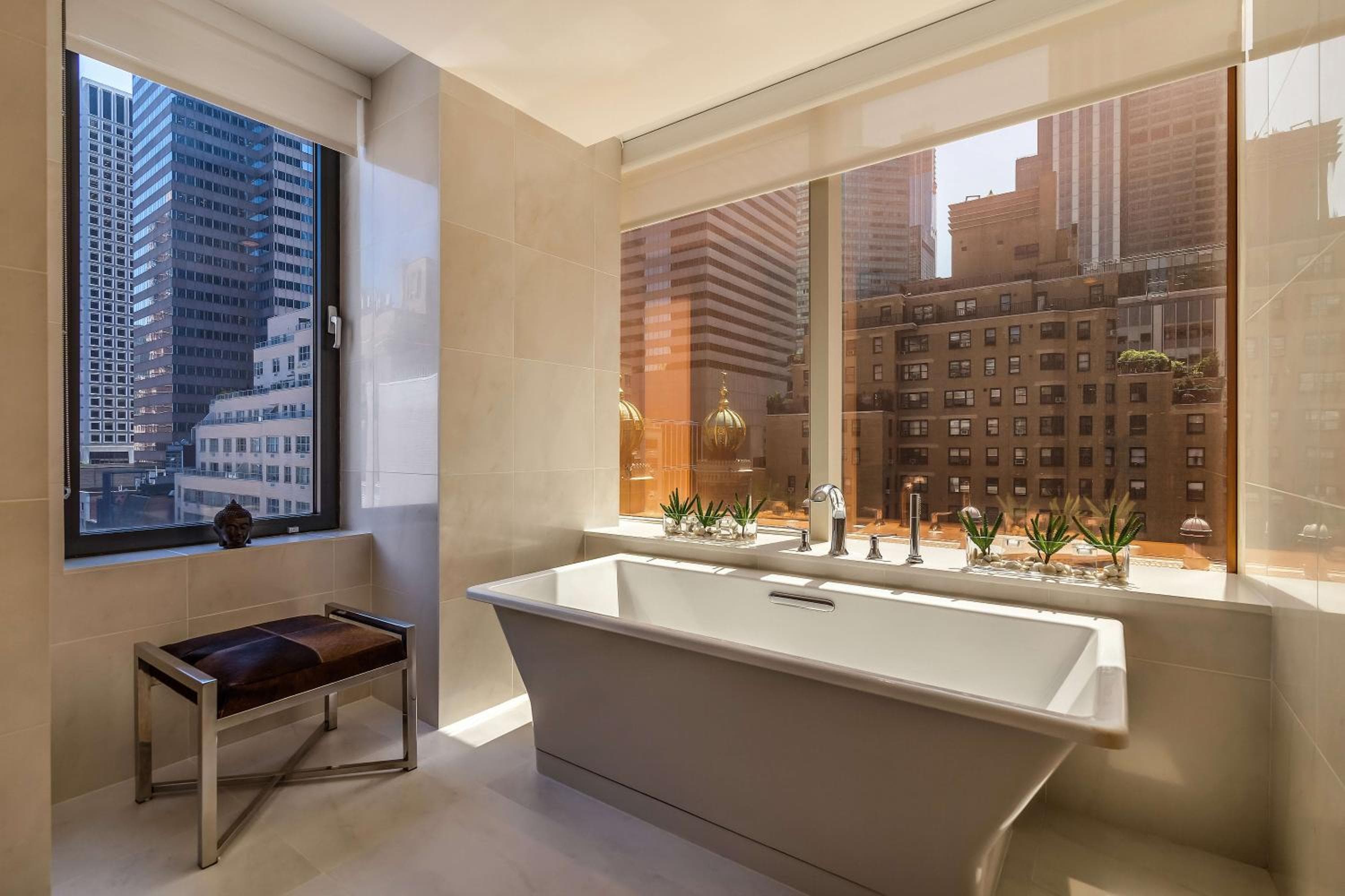 Photograph supplied for Concorde Hotel New York