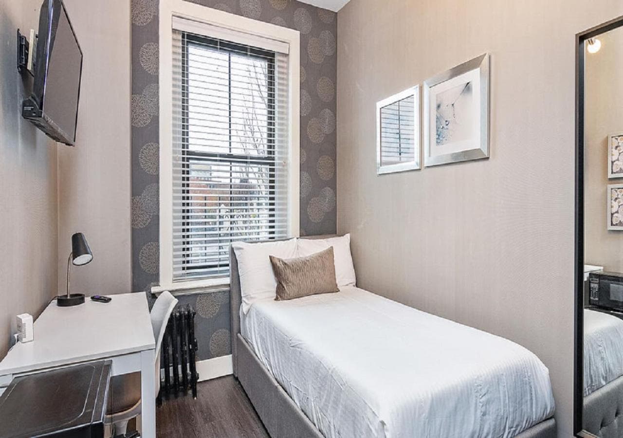 Photograph supplied for Bay Village Suites