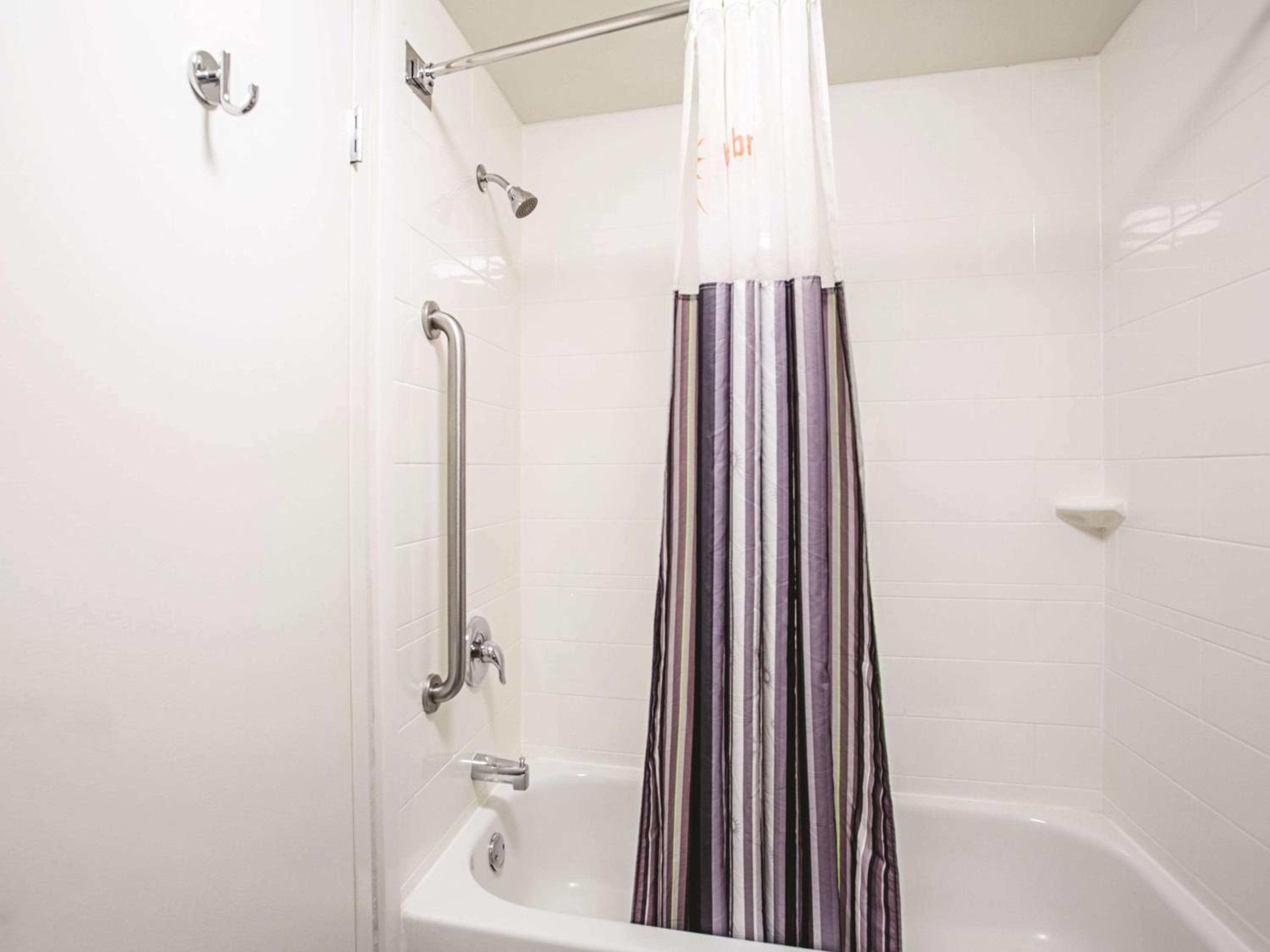 Photograph supplied for La Quinta by Wyndham Baltimore N / White Marsh