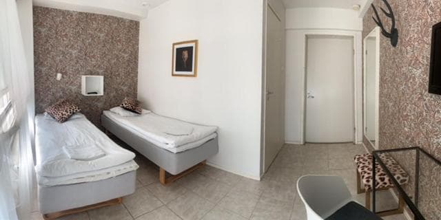 Photograph supplied for Hotel Harriet