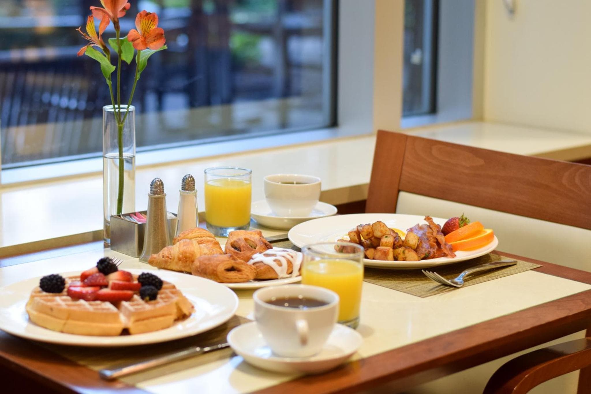 Photograph supplied for InterContinental Suites Hotel Cleveland by IHG