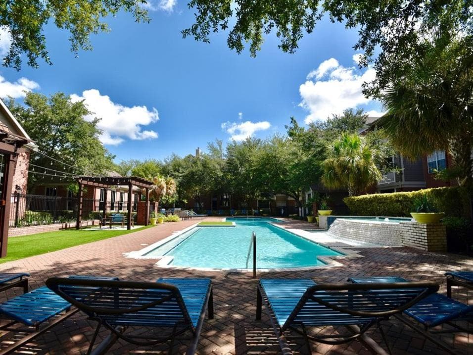 Photograph supplied for Lavish Apartment near Houston Medical Centre