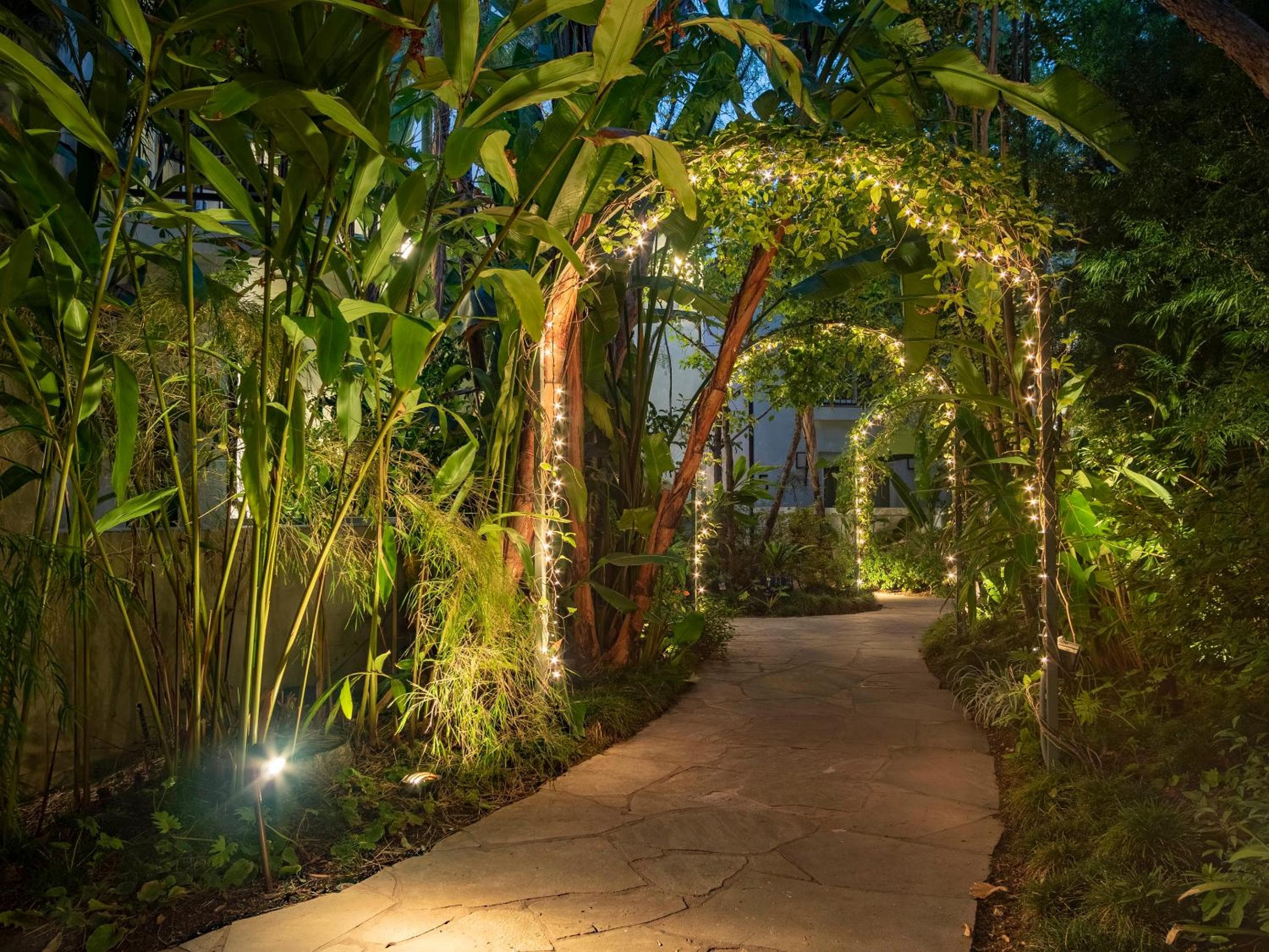 Photograph supplied for Sunset Marquis Hotel