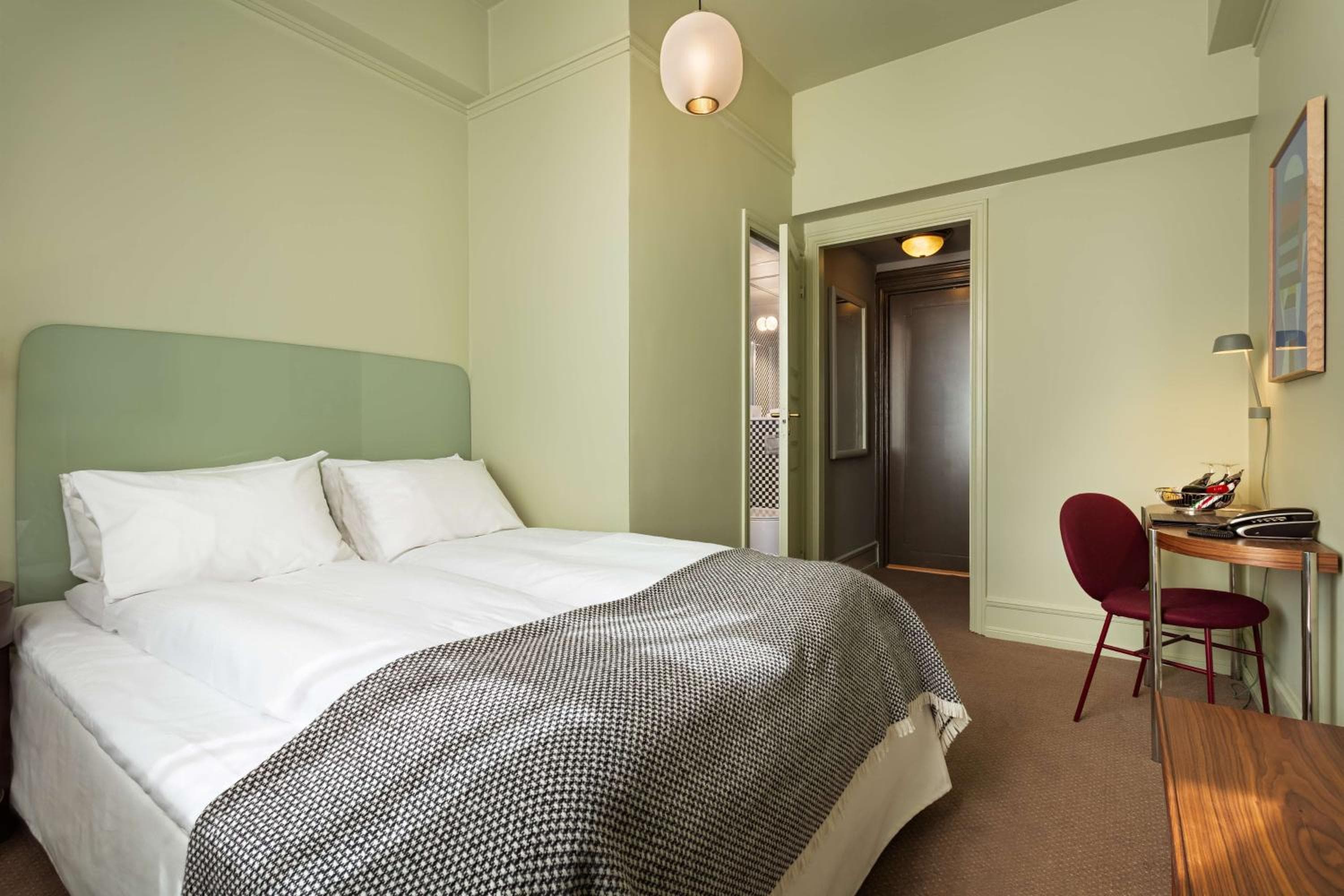 Photograph supplied for Grand Hotel Terminus