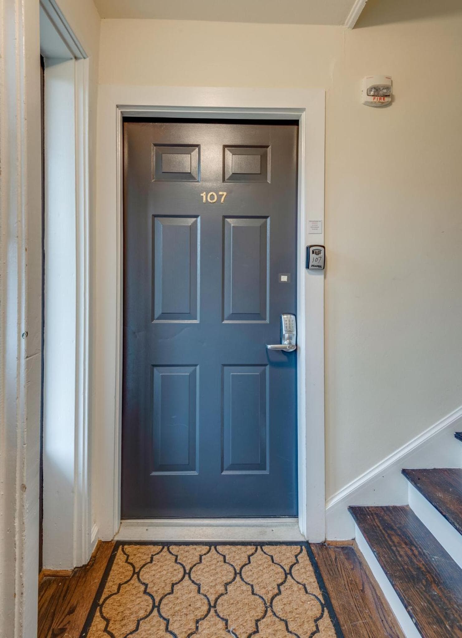 Photograph supplied for Nashville home in the center of it all -107