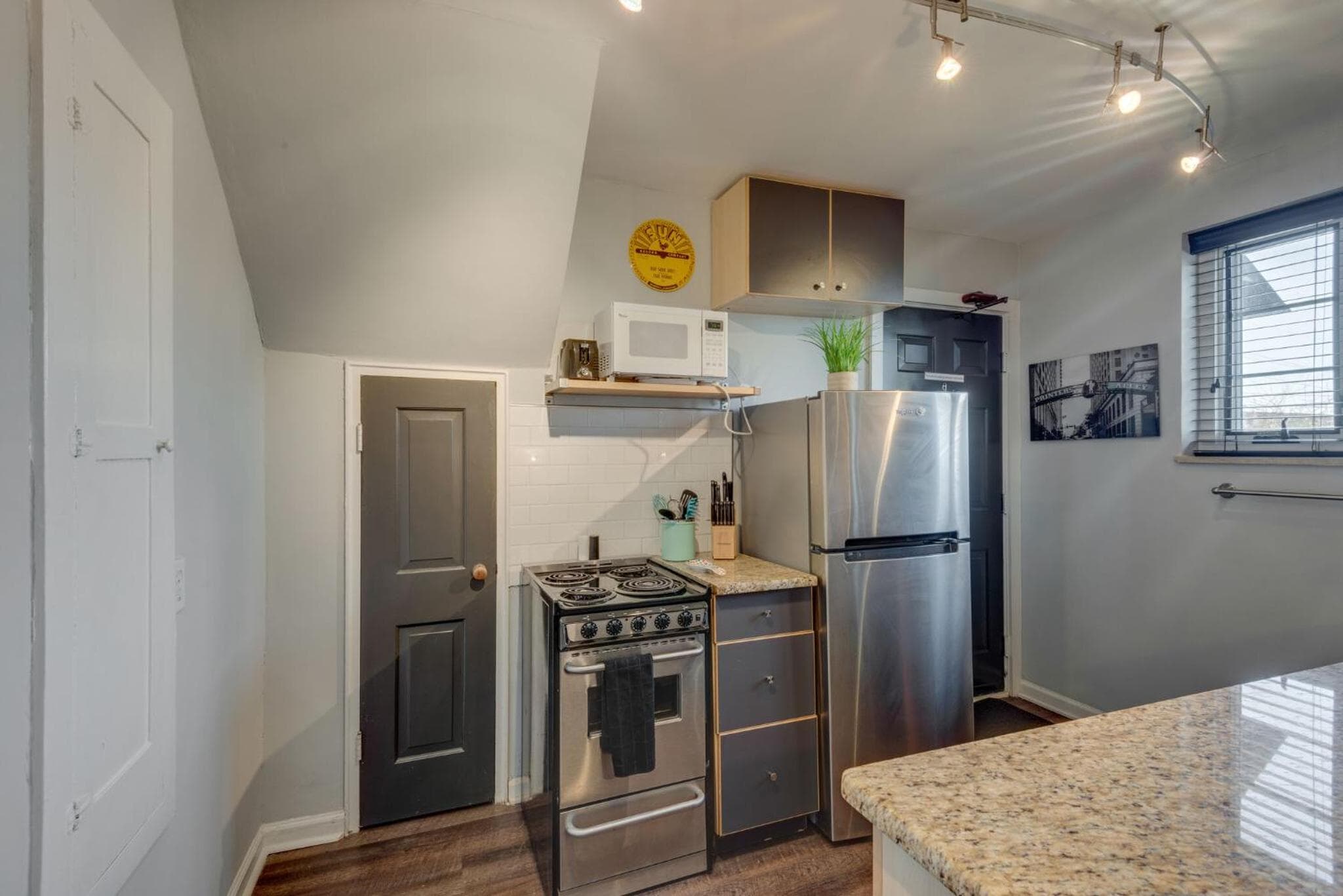 Photograph supplied for Apartment by Vandy Minutes to Downtown -102