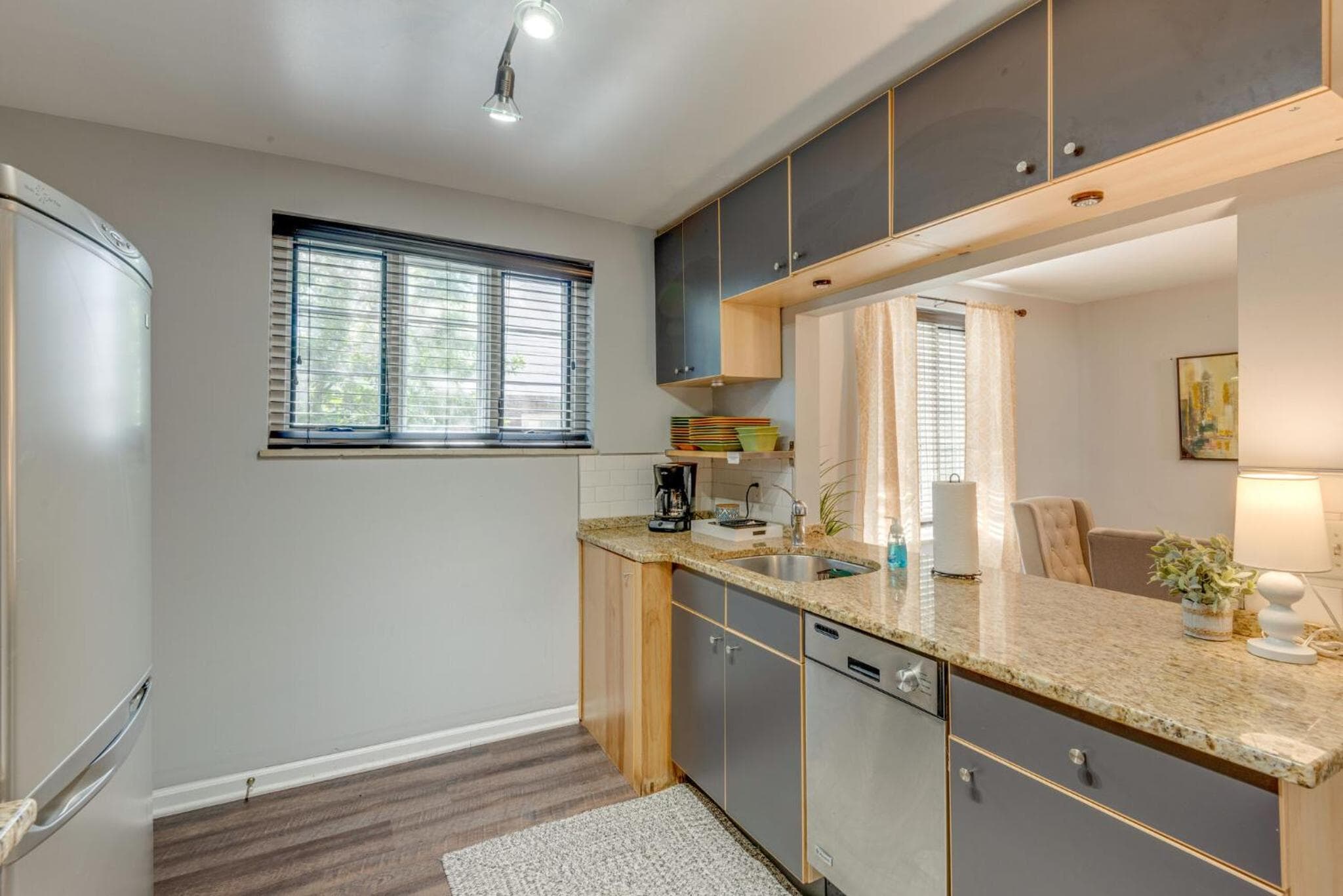 Photograph supplied for 2BR Apt by Vandy Walk to Restaurants -108