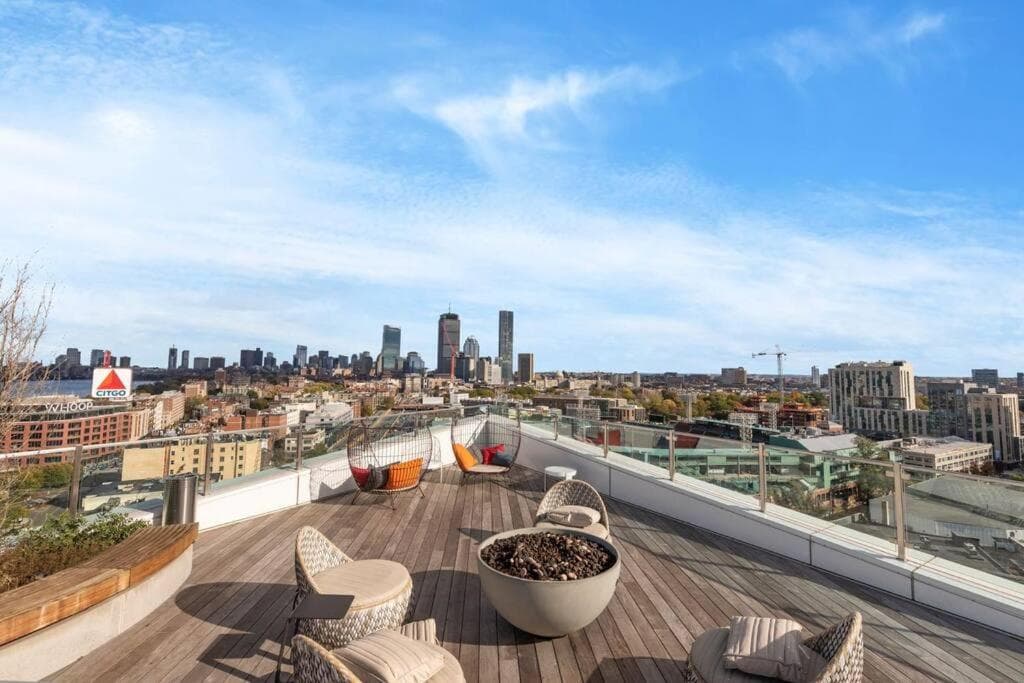 Photograph supplied for Adorable modern 2bed 2 Bath Apartment fenway park