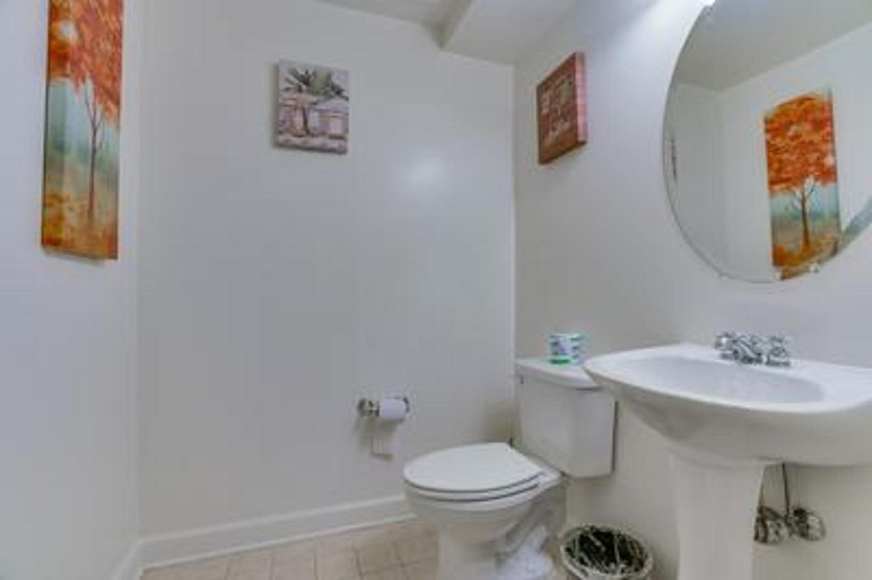 Photograph supplied for Waterfront Baltimore 2BR Furnished Apartment apts