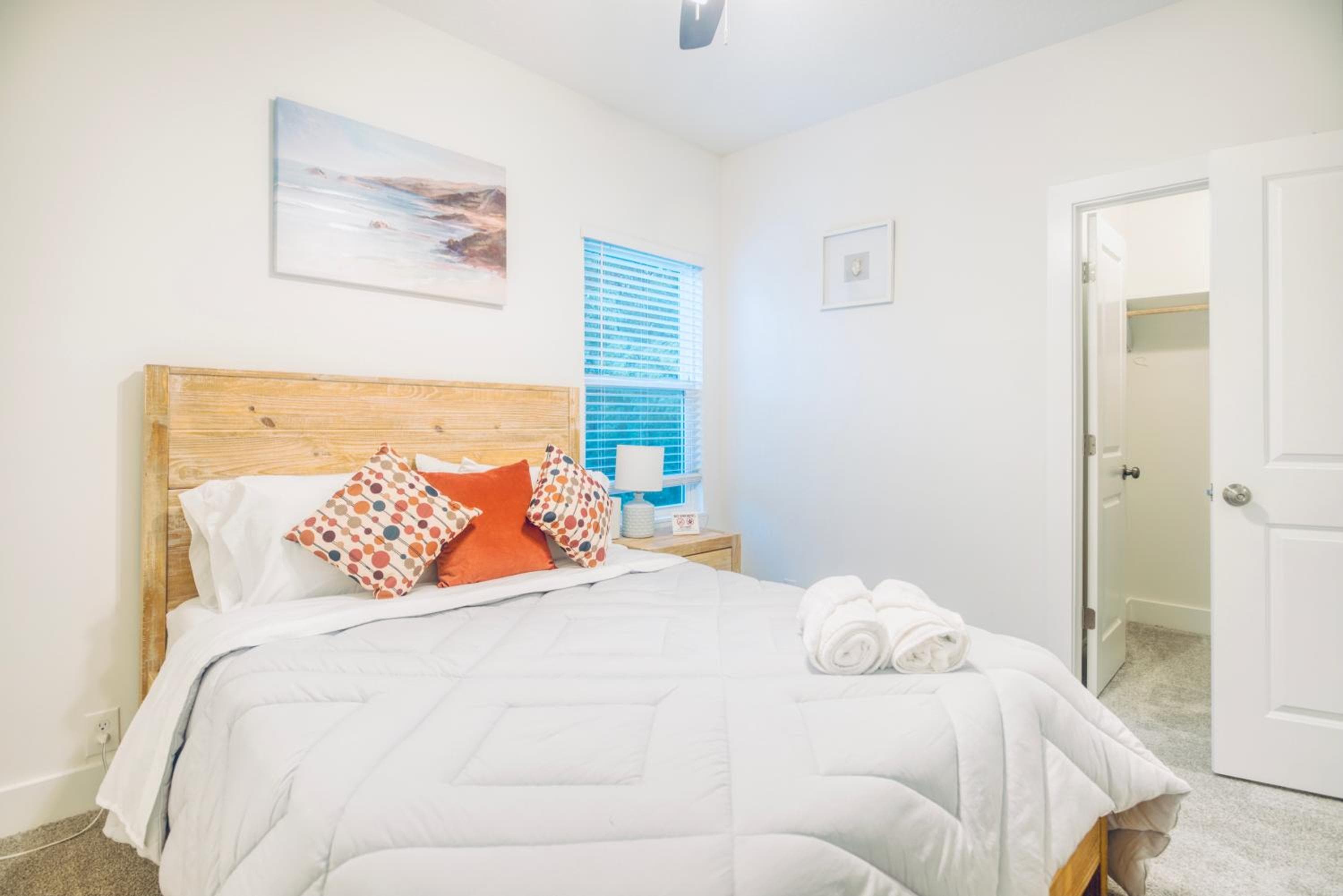 Photograph supplied for Jax Beach Hot Tub Retreat - Private Backyard - Fire Pit - Sleeps 8 - 5 Min to Beach