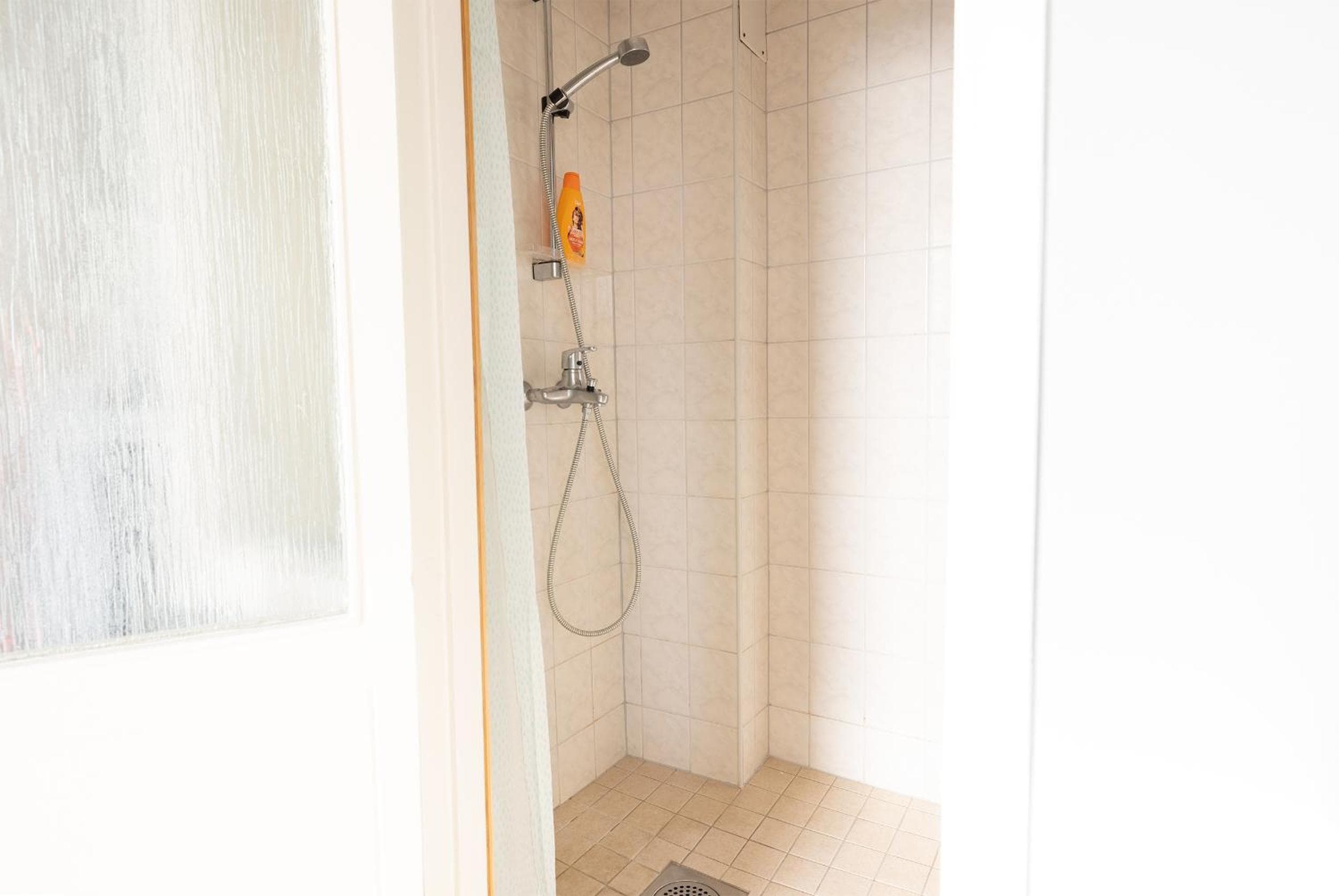 Photograph supplied for 2ndhomes Modern & Central 1BR Top Floor home