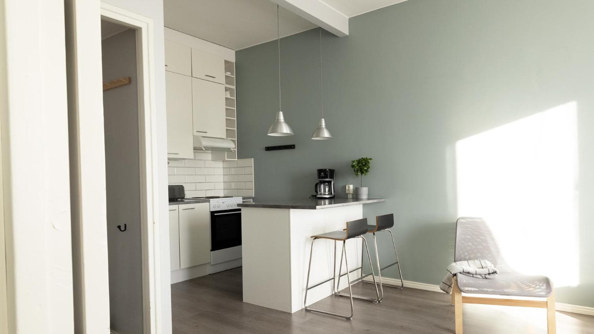 Photograph supplied for 2ndhomes Modern & Central 1BR Top Floor home