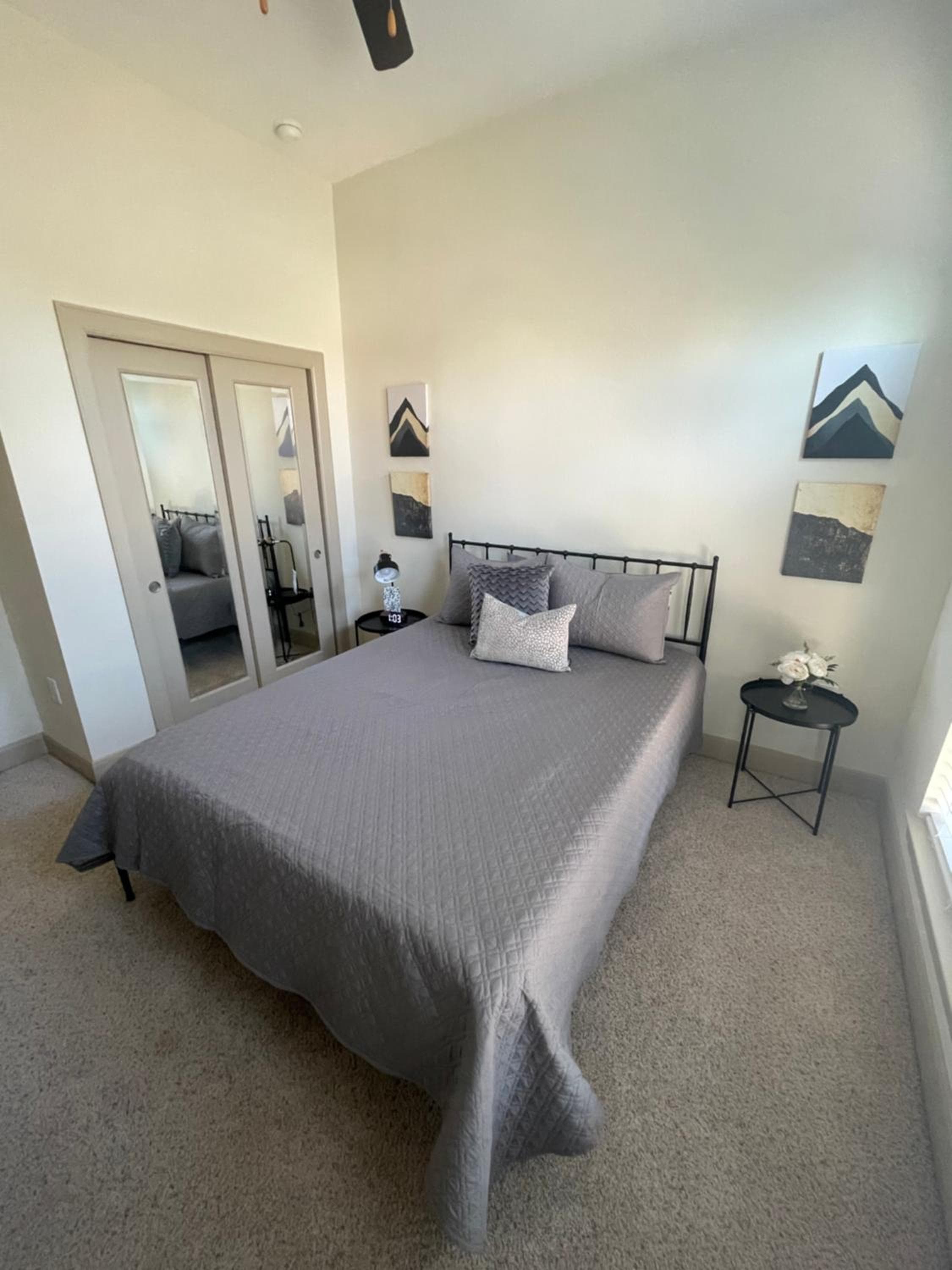 Photograph supplied for 2bedroom 1Bath 10 mins to Texas Medical