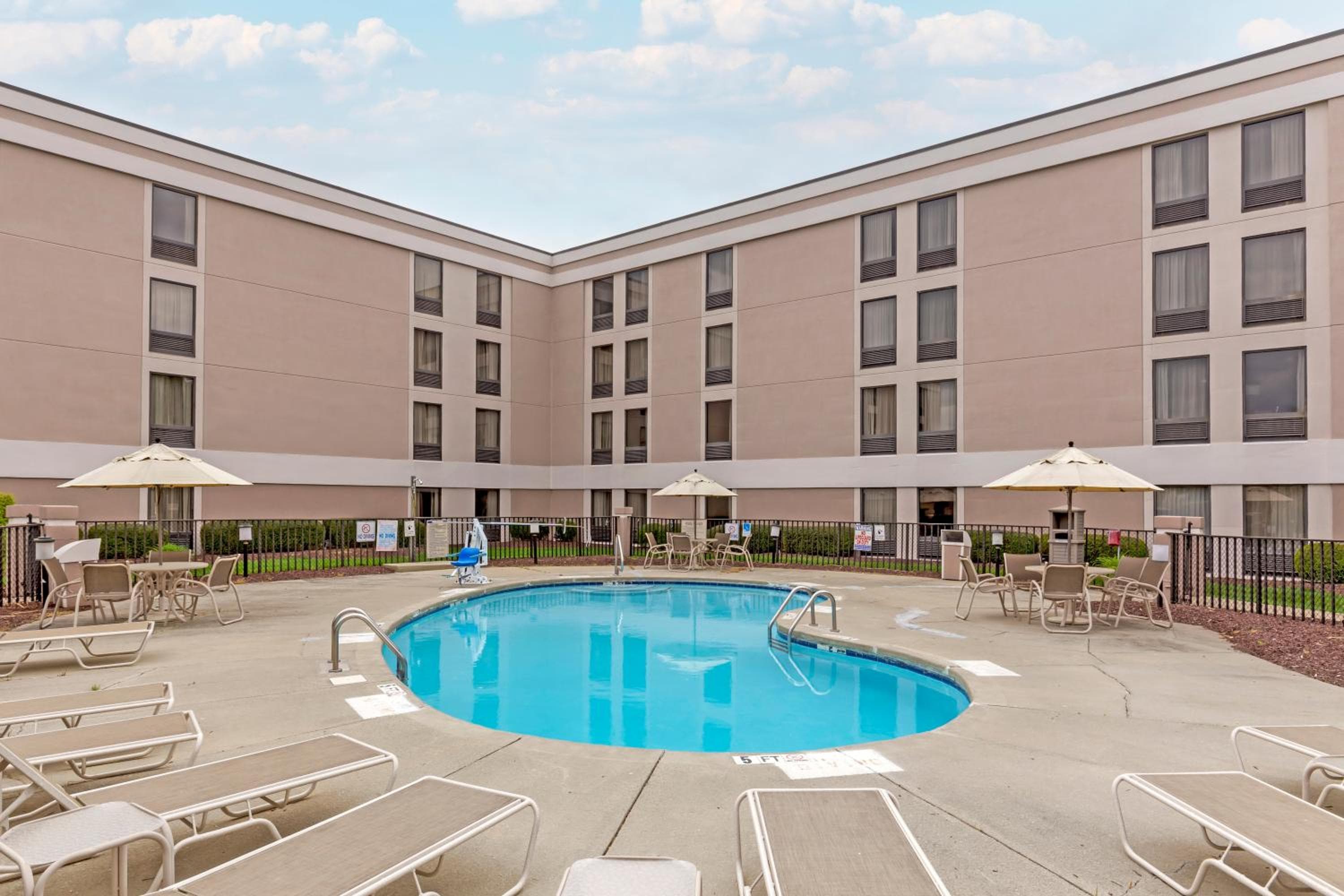 Photograph supplied for Comfort Inn University Durham - Chapel Hill
