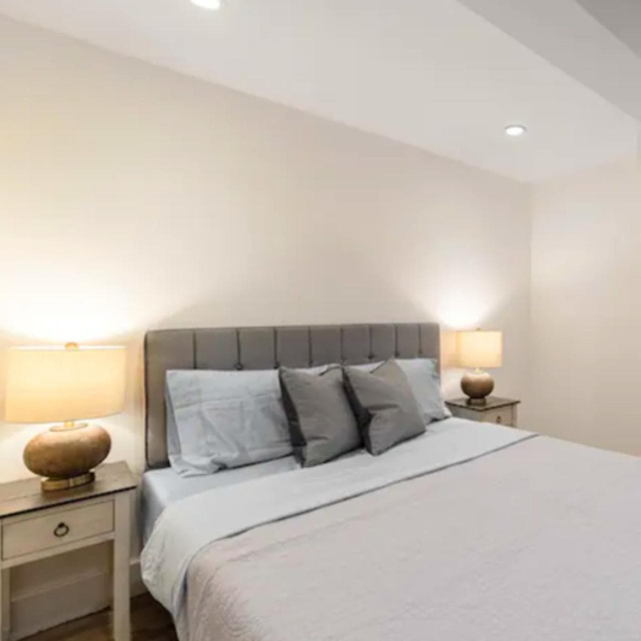 Photograph supplied for Modern Holiday Apartment with Strategic Location in New York