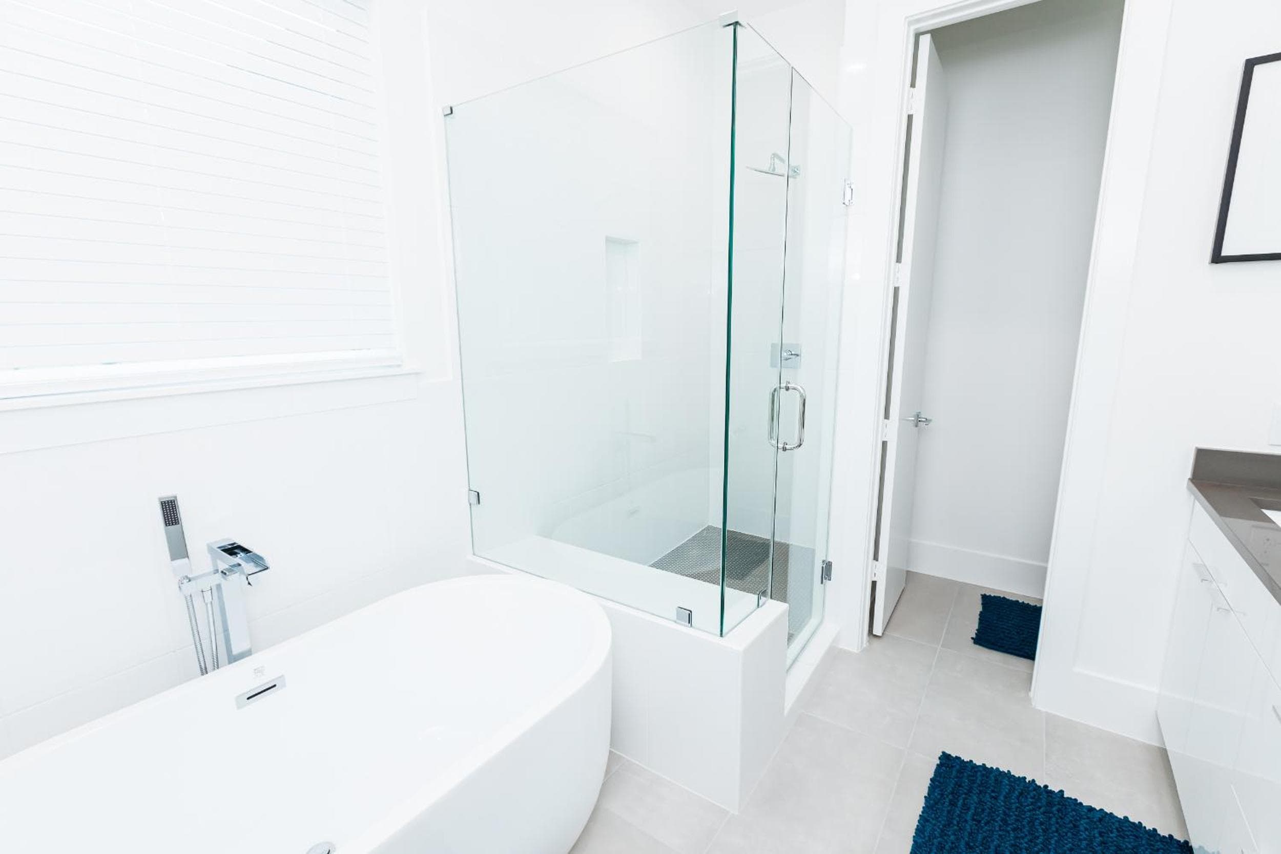 Photograph supplied for Beautifully Decorated, Modern Downtown Houston Home