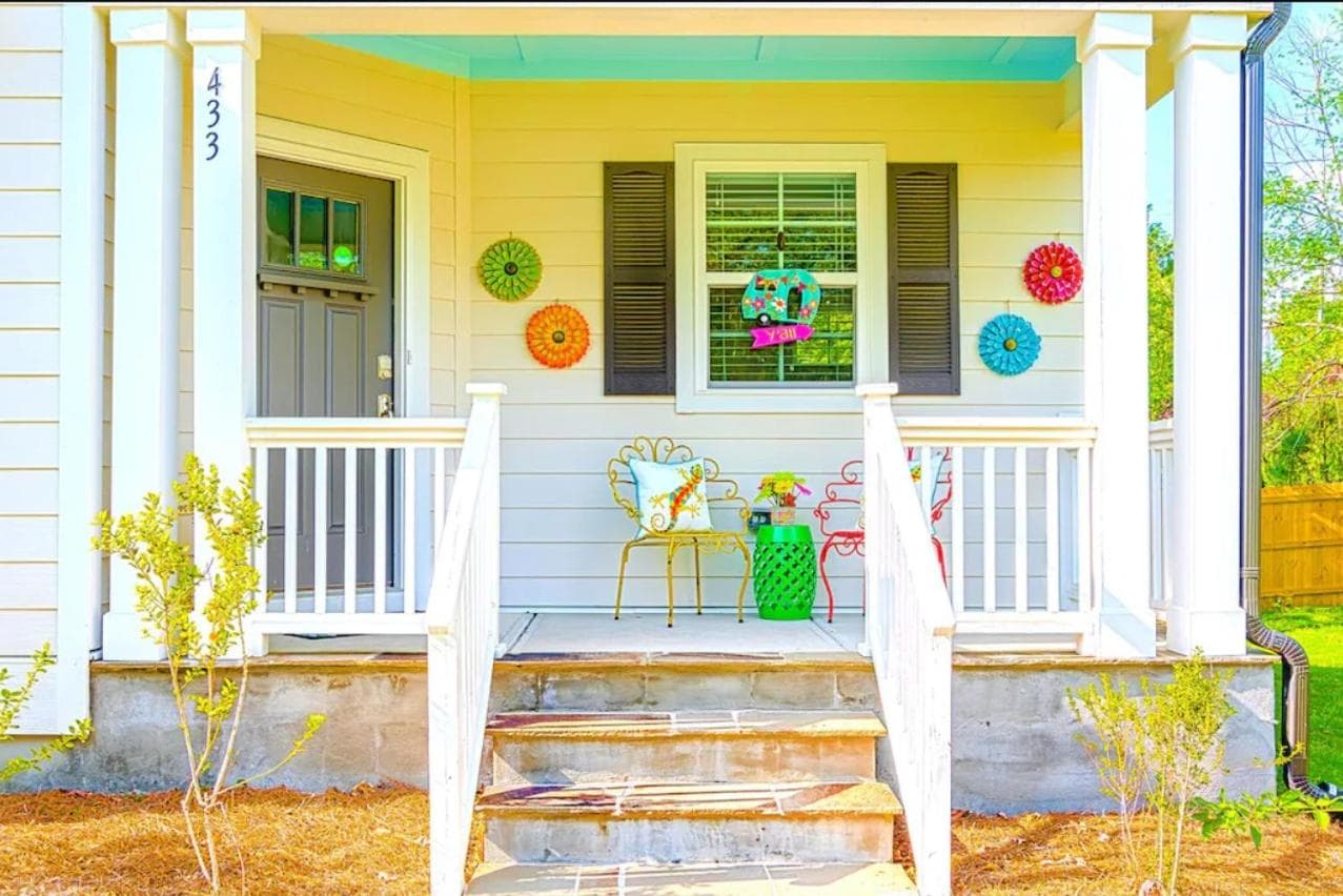 Photograph supplied for New Home w/Game Room near RDU airport/Duke/UNC/RTP/Mall in a quiet neighborhood