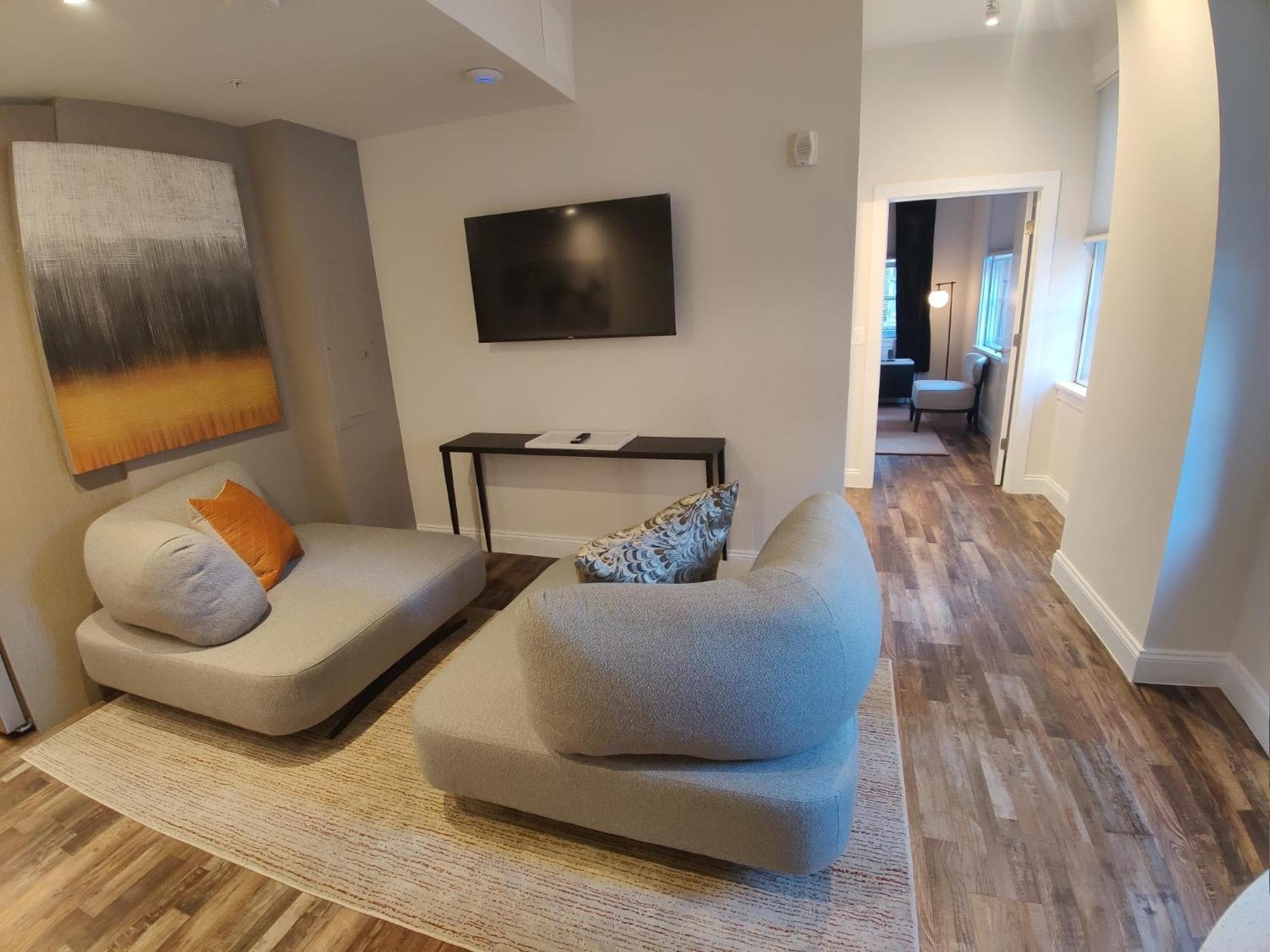 Photograph supplied for Inner Harbor's Best Furnished Luxury Apartments apts