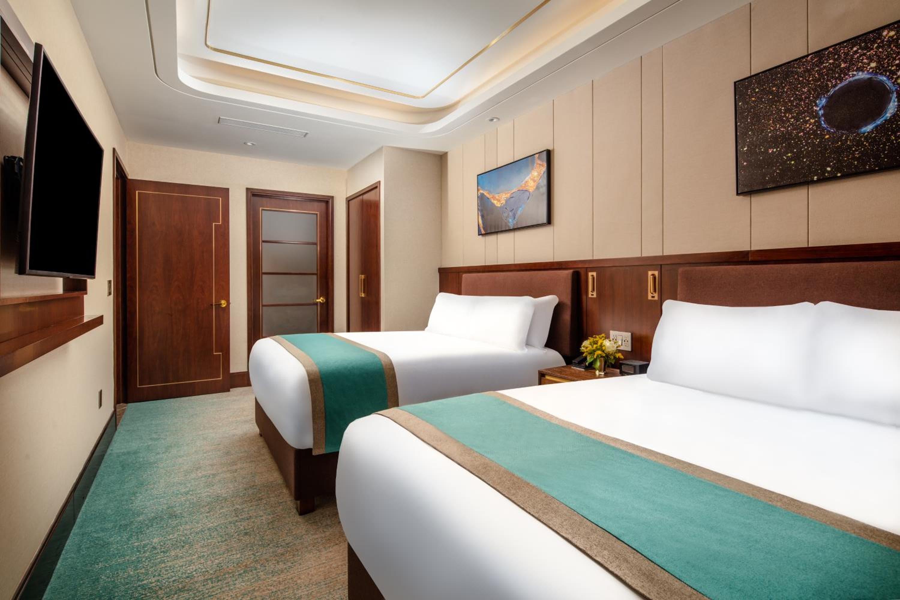 Photograph supplied for Blossom Hotel Houston, Curio Collection by Hilton