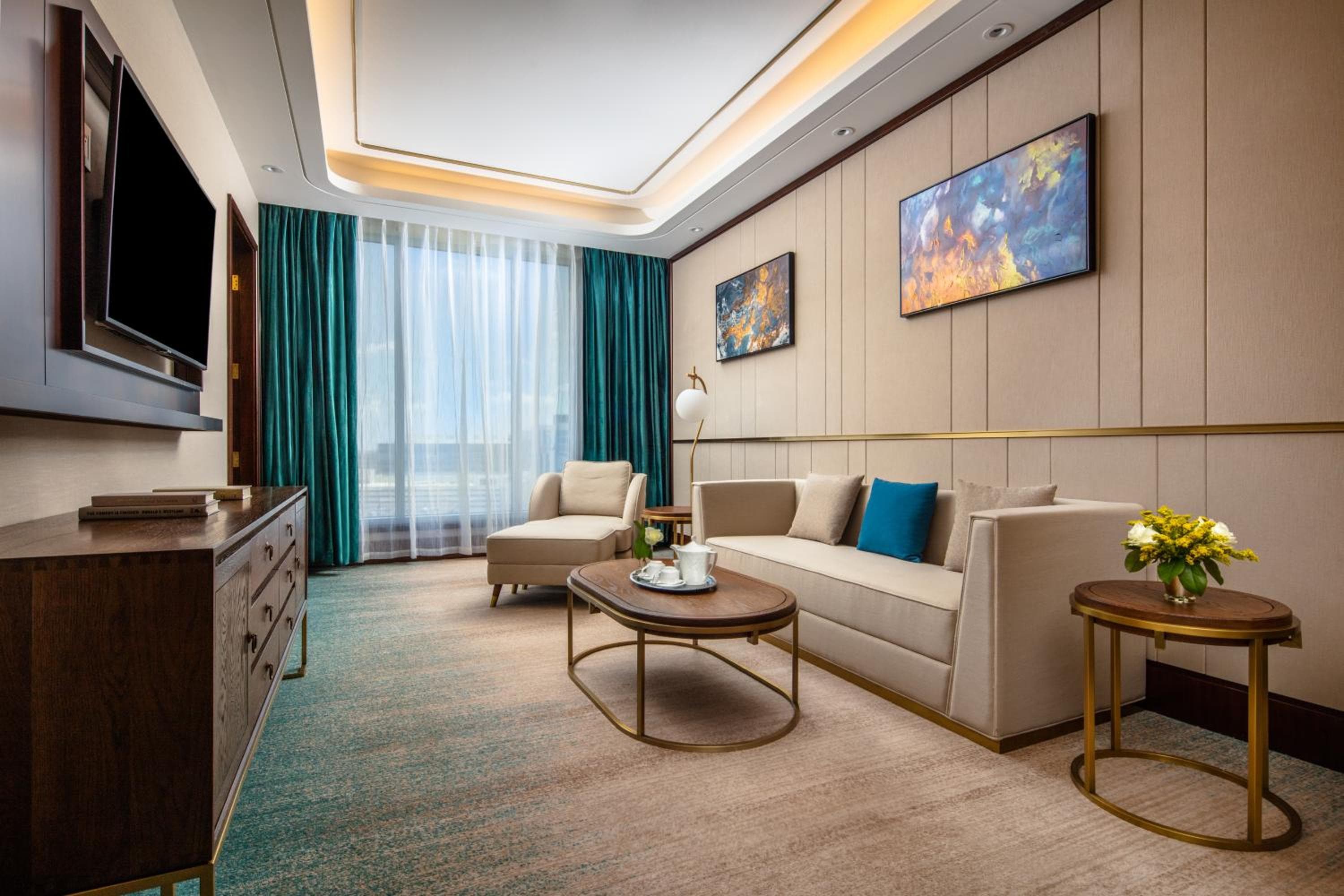 Photograph supplied for Blossom Hotel Houston, Curio Collection by Hilton