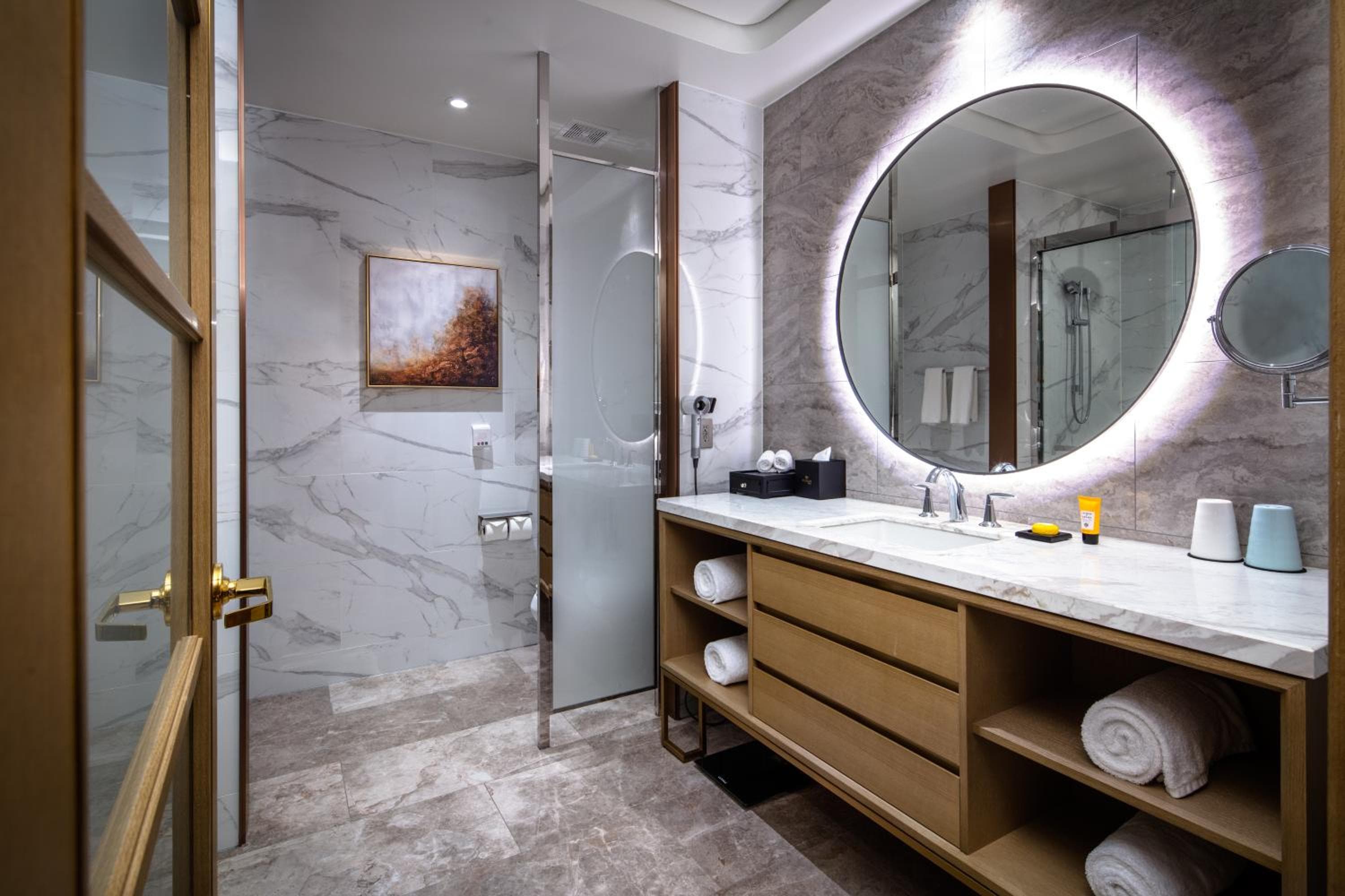 Photograph supplied for Blossom Hotel Houston, Curio Collection by Hilton