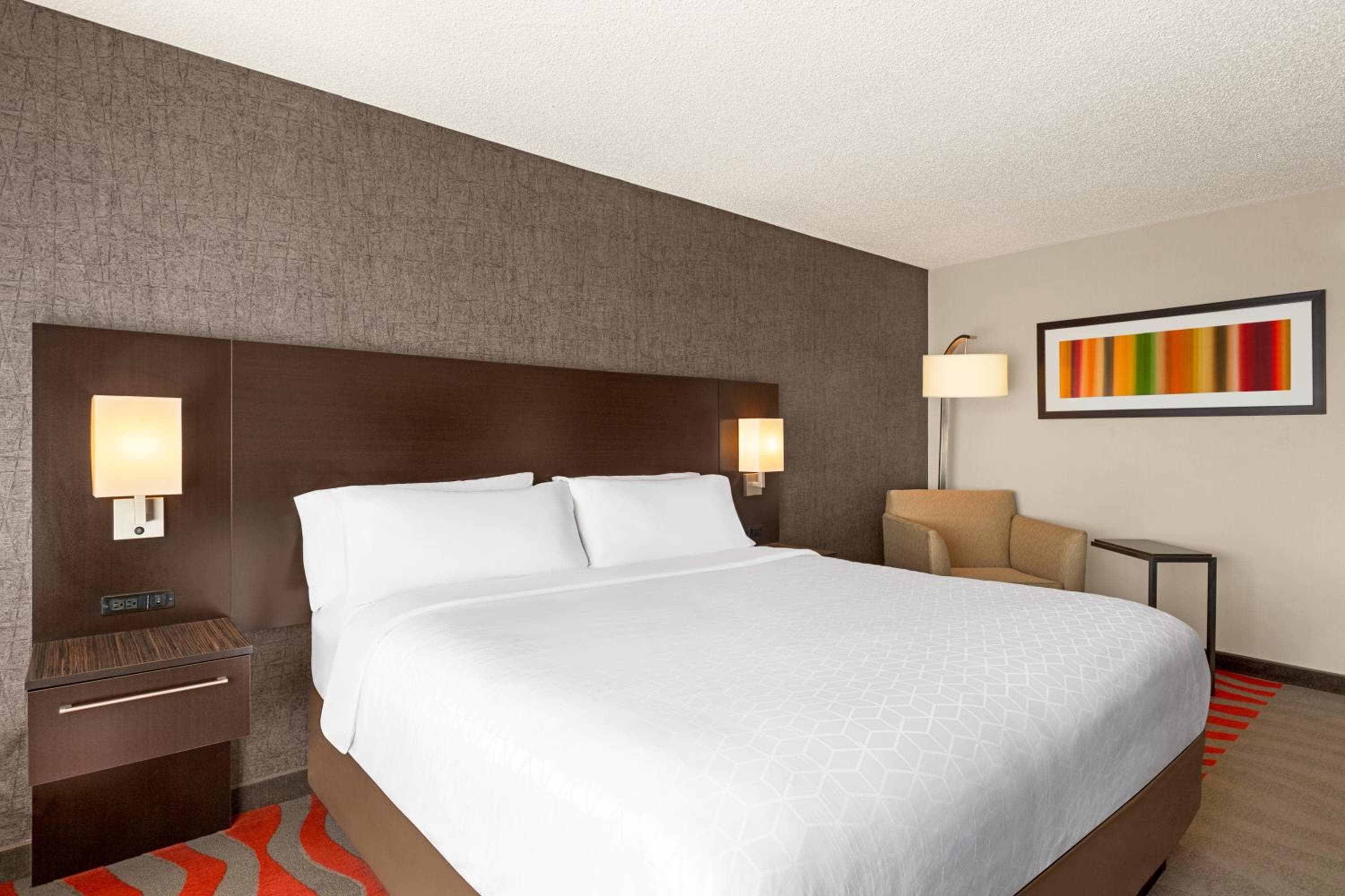 Photograph supplied for Holiday Inn Boston - Cambridge Area by IHG