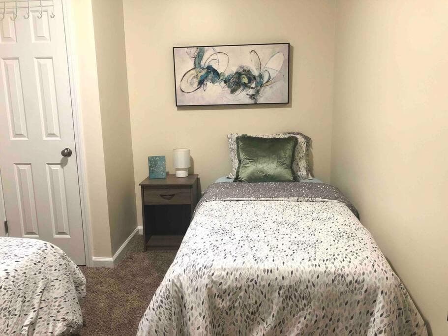 Photograph supplied for * Radiant Retreat * King Bed * Long Term Stays *