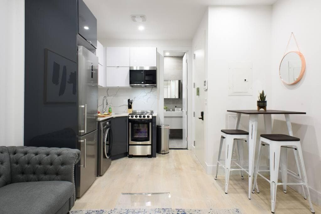 Photograph supplied for 78-2B New furnished 1BR WD walk to Central Park