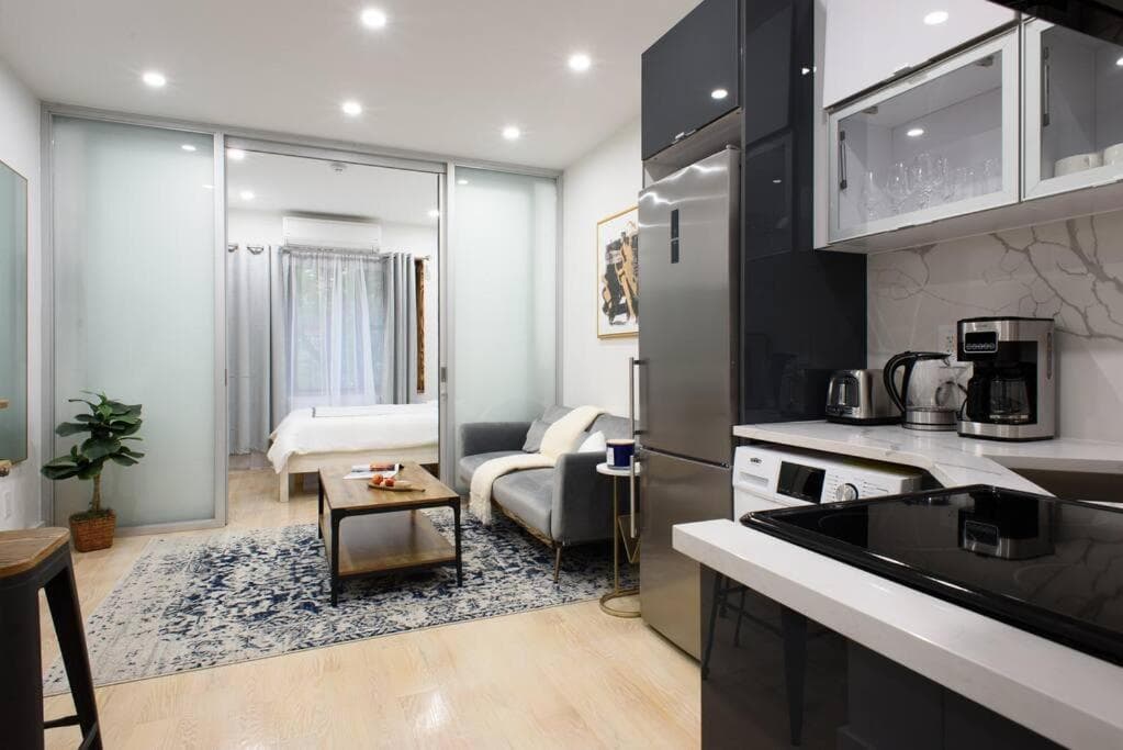 Photograph supplied for 78-2D New furnished 1BR WD walk to Central Park
