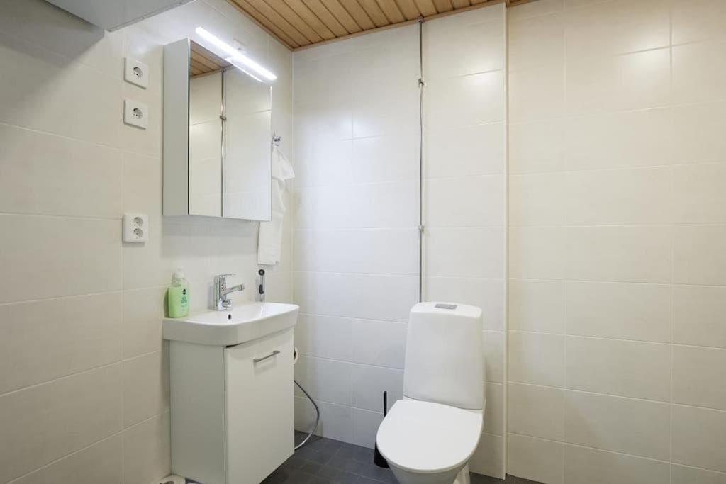 Photograph supplied for New apartment w/WiFi & car park