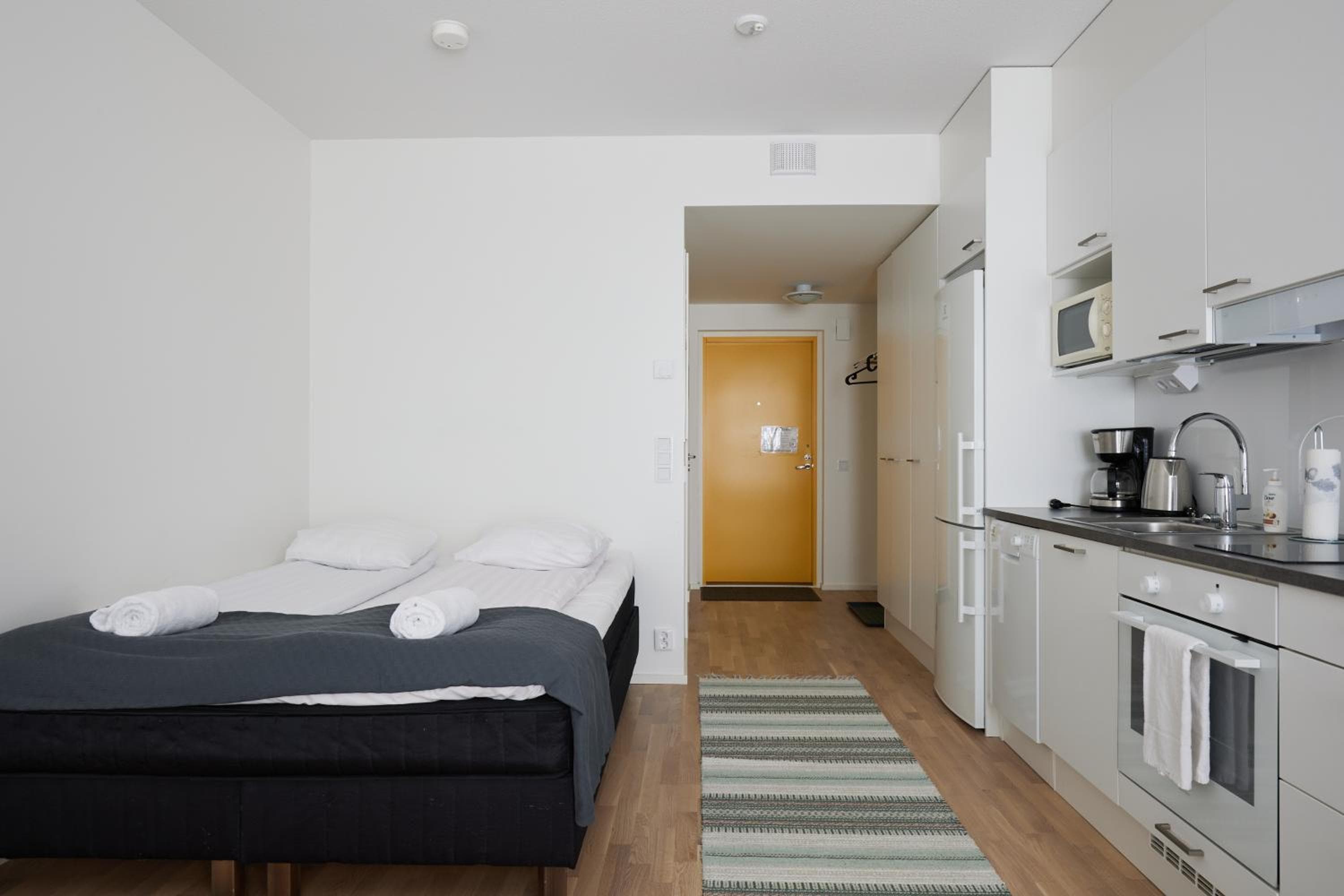 Photograph supplied for New apartment w/WiFi & car park