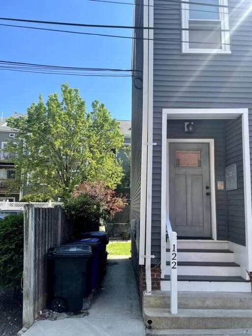 Photograph supplied for Lovely Two Bedroom Condo in South Boston