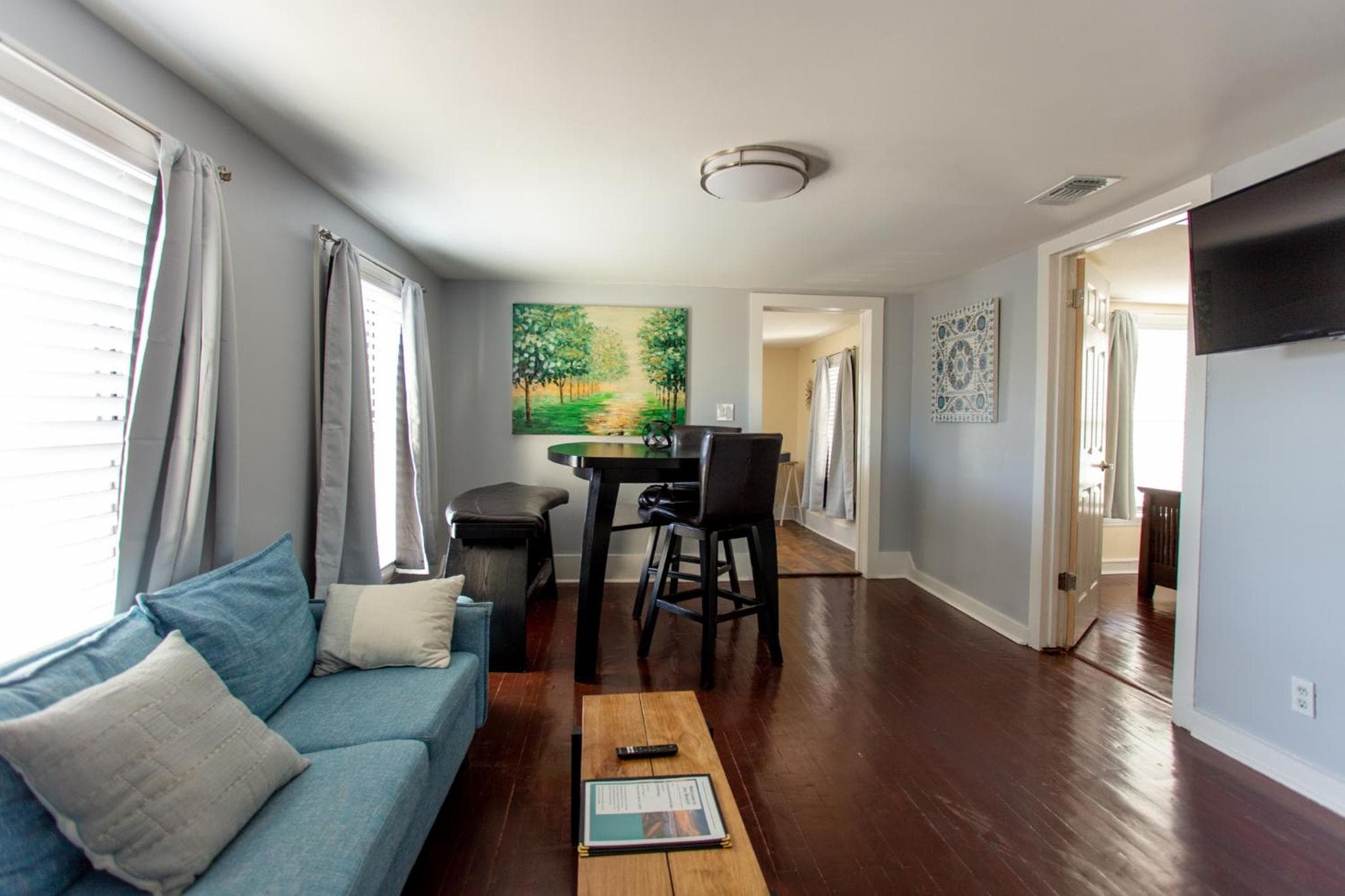 Photograph supplied for Cozy 2 Bedroom Home Minutes from Beach & Bars