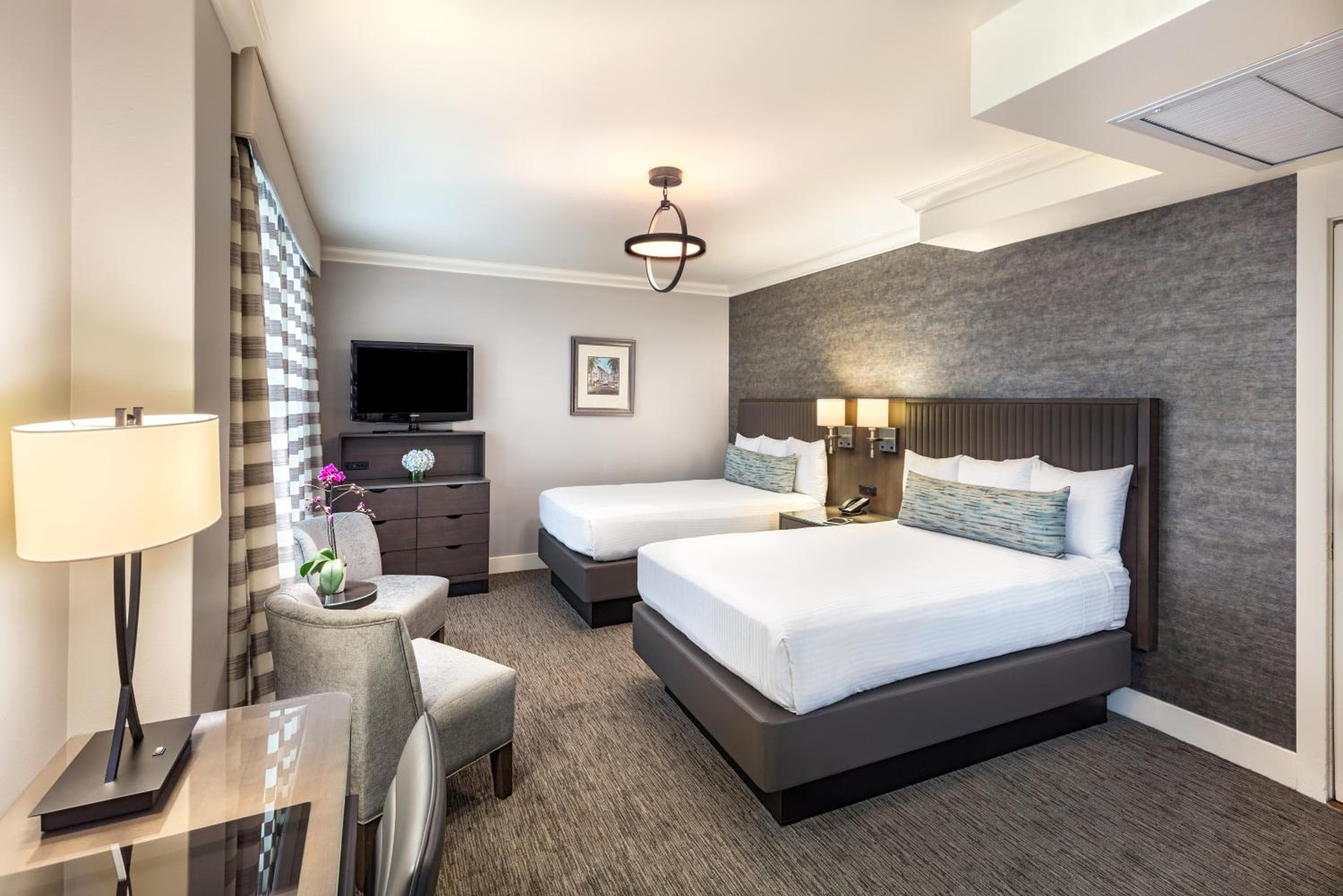 Photograph supplied for Handlery Union Square Hotel