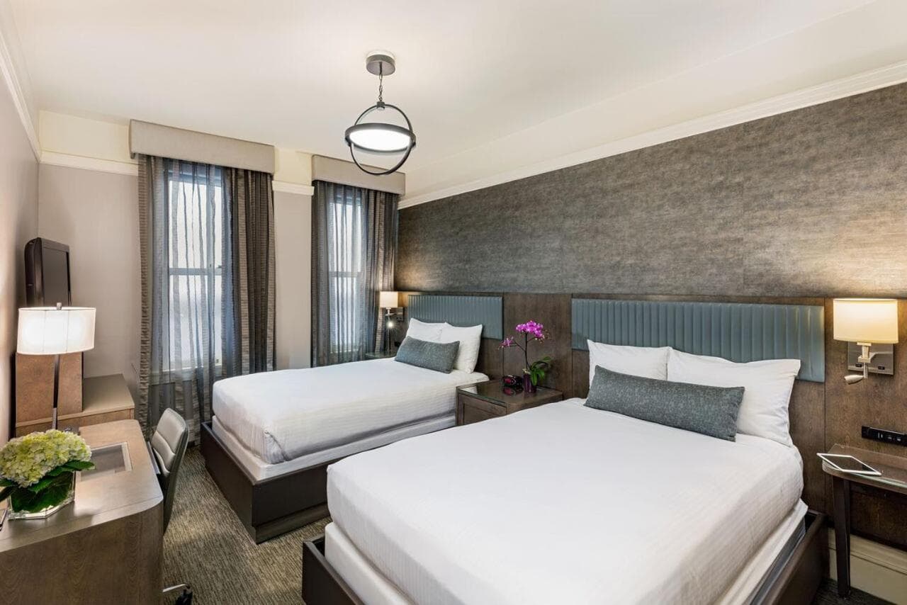 Photograph supplied for Handlery Union Square Hotel