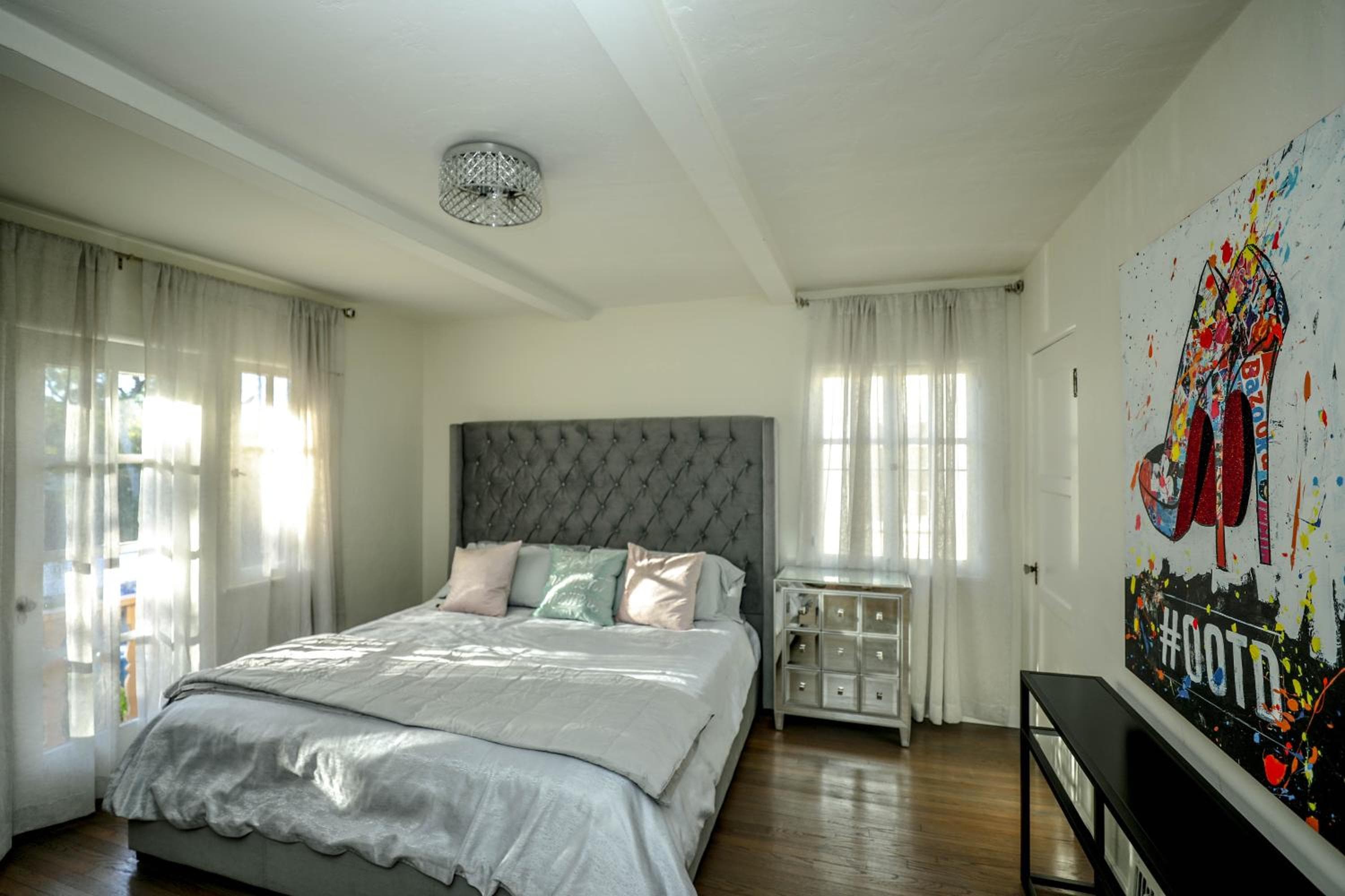 Photograph supplied for Gorgeous Renovated 3BD 2BA near West Hollywood and Beverly Hills