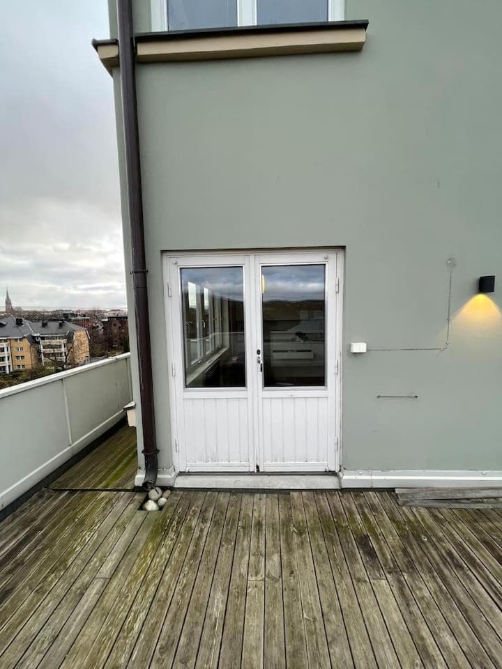 Photograph supplied for Frognervein Terrace Penthouse