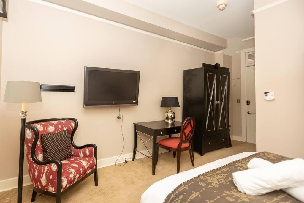 Photograph supplied for Pleasant Studio Near Duke & Downtown Durham