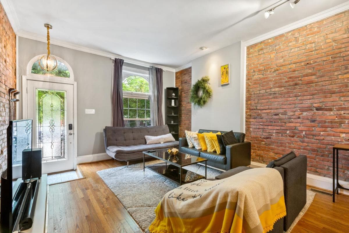 Photograph supplied for Pristine Townhouse With Rooftop Deck Near Canton!