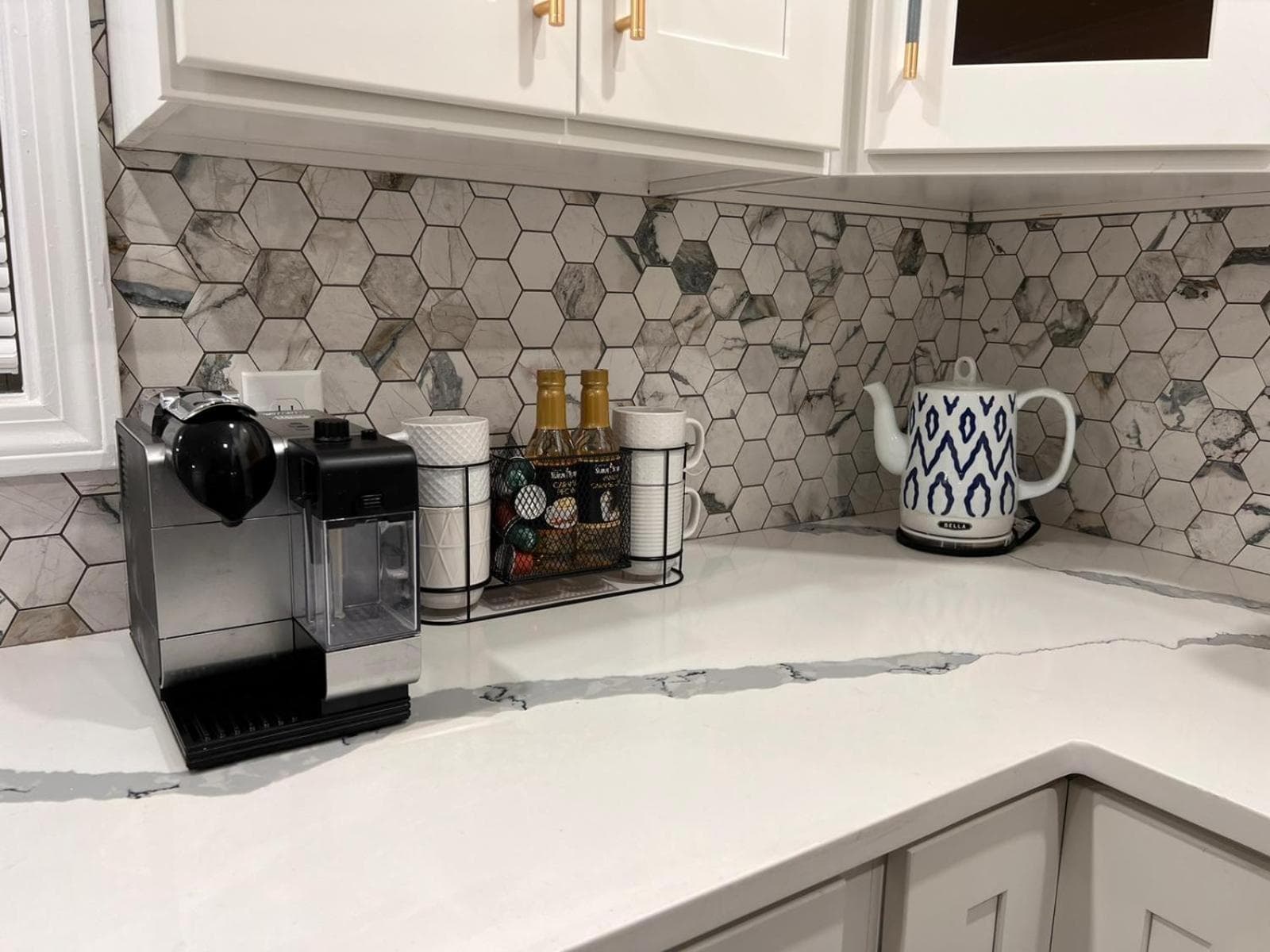 Photograph supplied for Single family Home ONLY long term booking of 28 days or longer