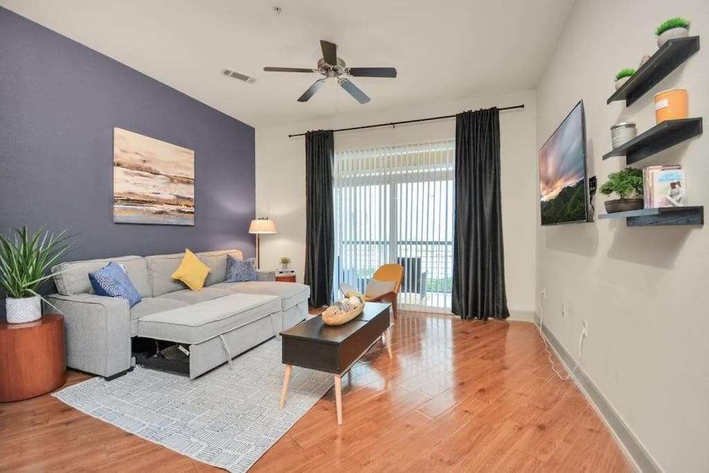 Photograph supplied for Lux Mid-Rise Walking Distance to NRG Stadium