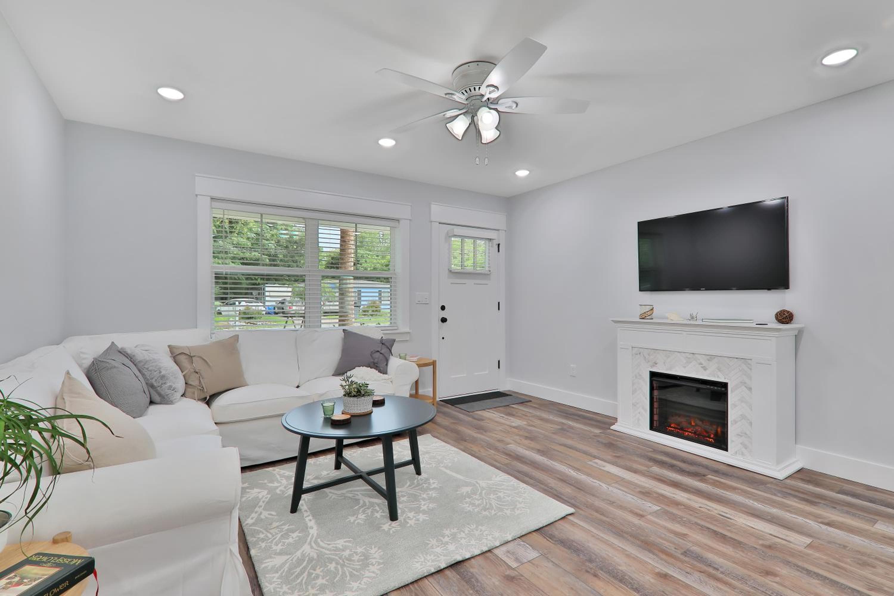 Photograph supplied for Live Oak Hideaway House