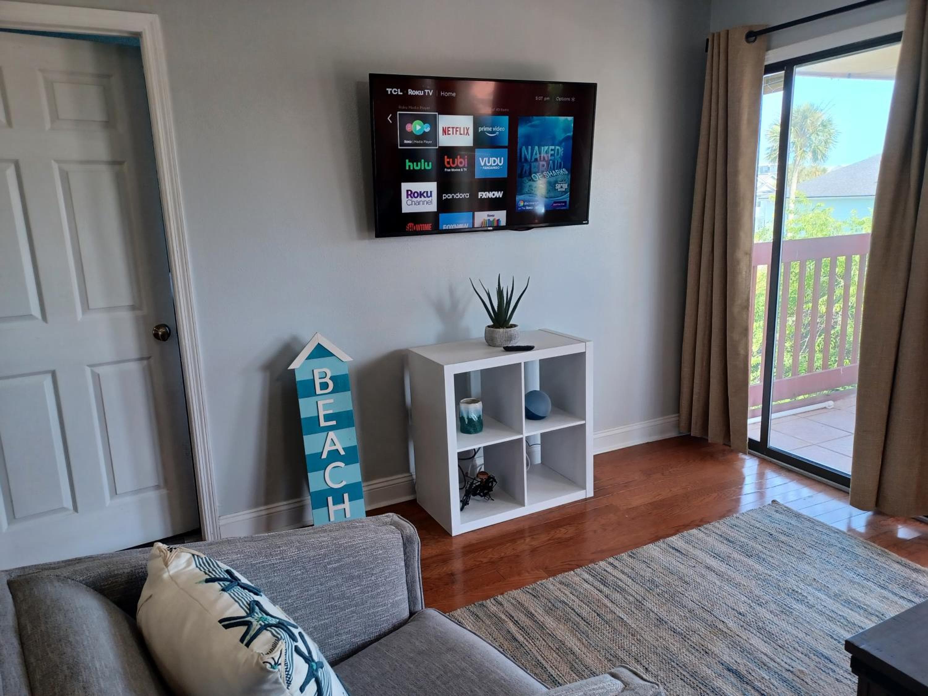 Photograph supplied for 2 Blocks from the beach! - Top floor condo