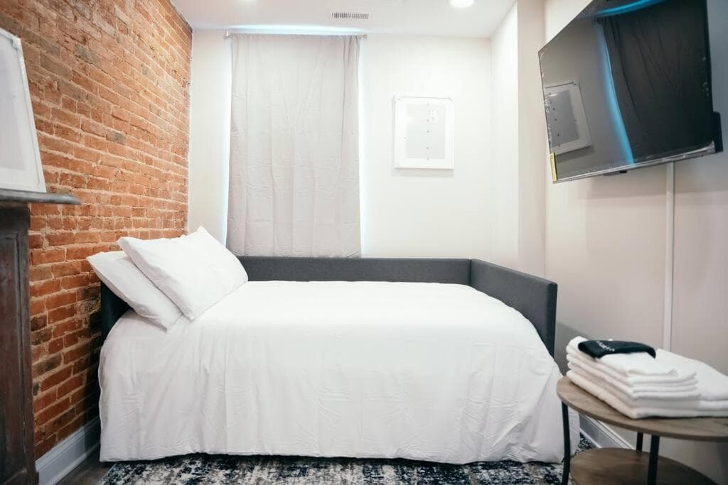 Photograph supplied for Sleek and Cozy Micro Fells Point Residence!