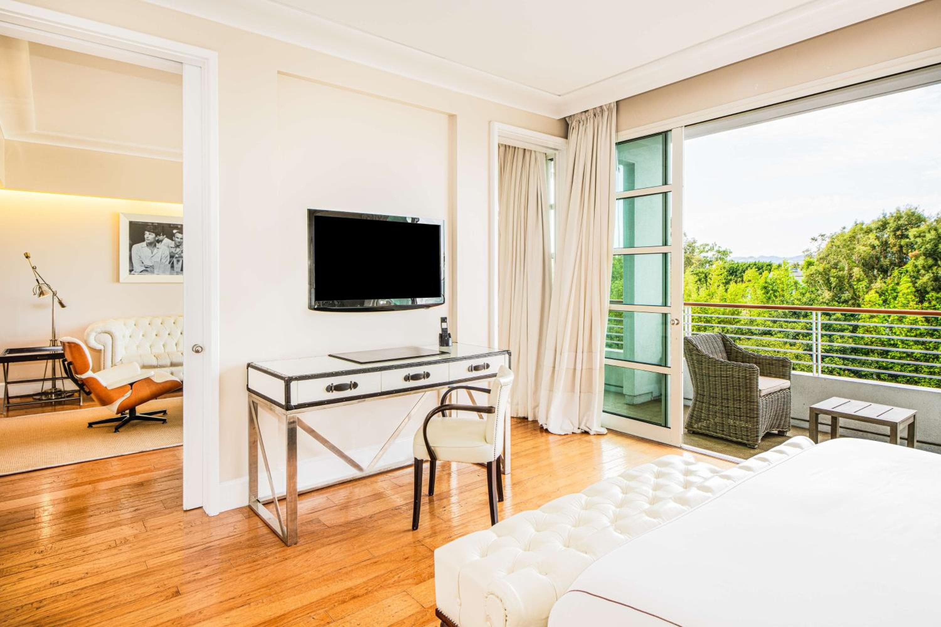 Photograph supplied for Cameo Beverly Hills, LXR Hotels & Resorts