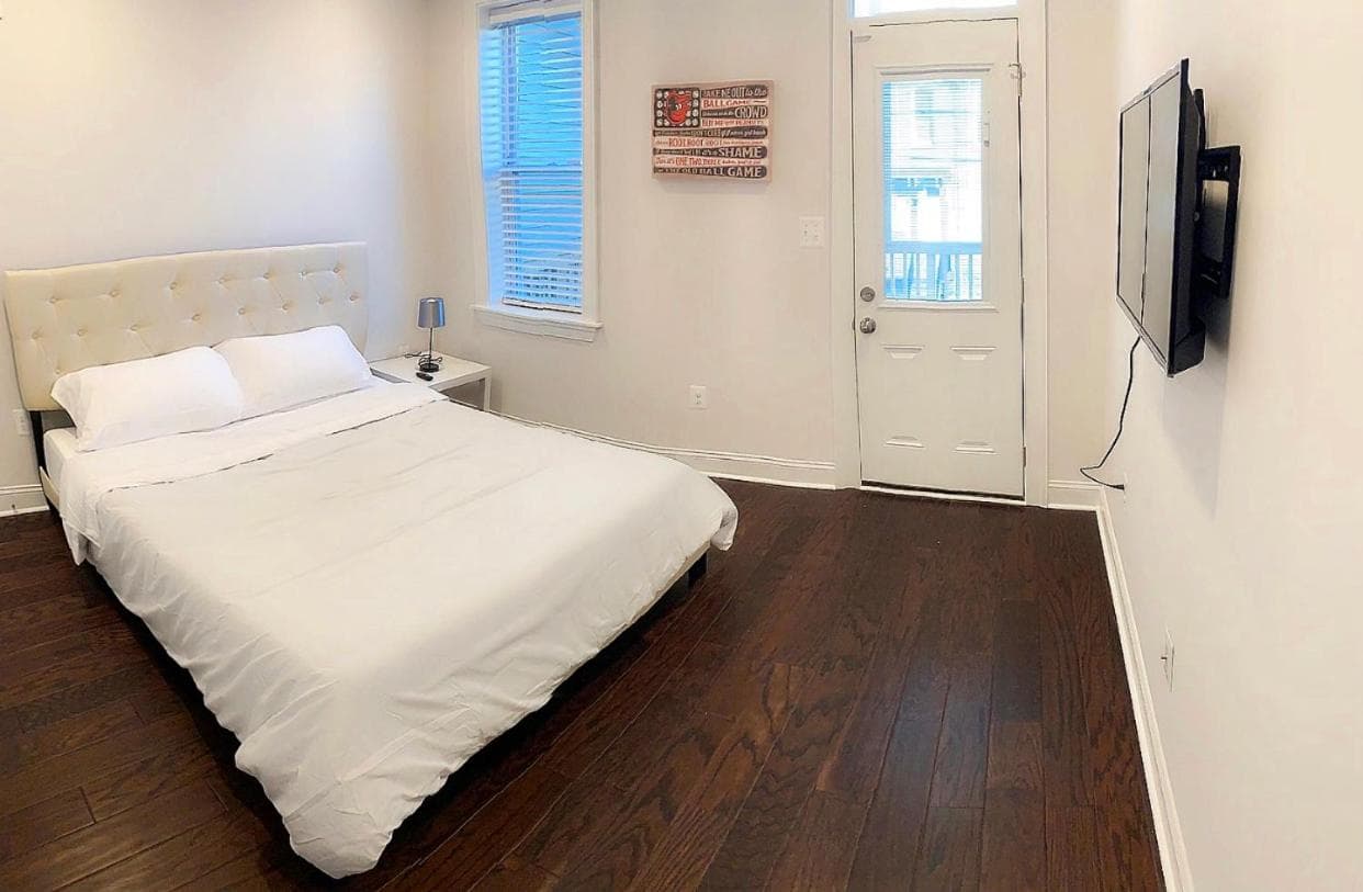 Photograph supplied for Beautiful Canton Home w/rooftop deck +Private parking